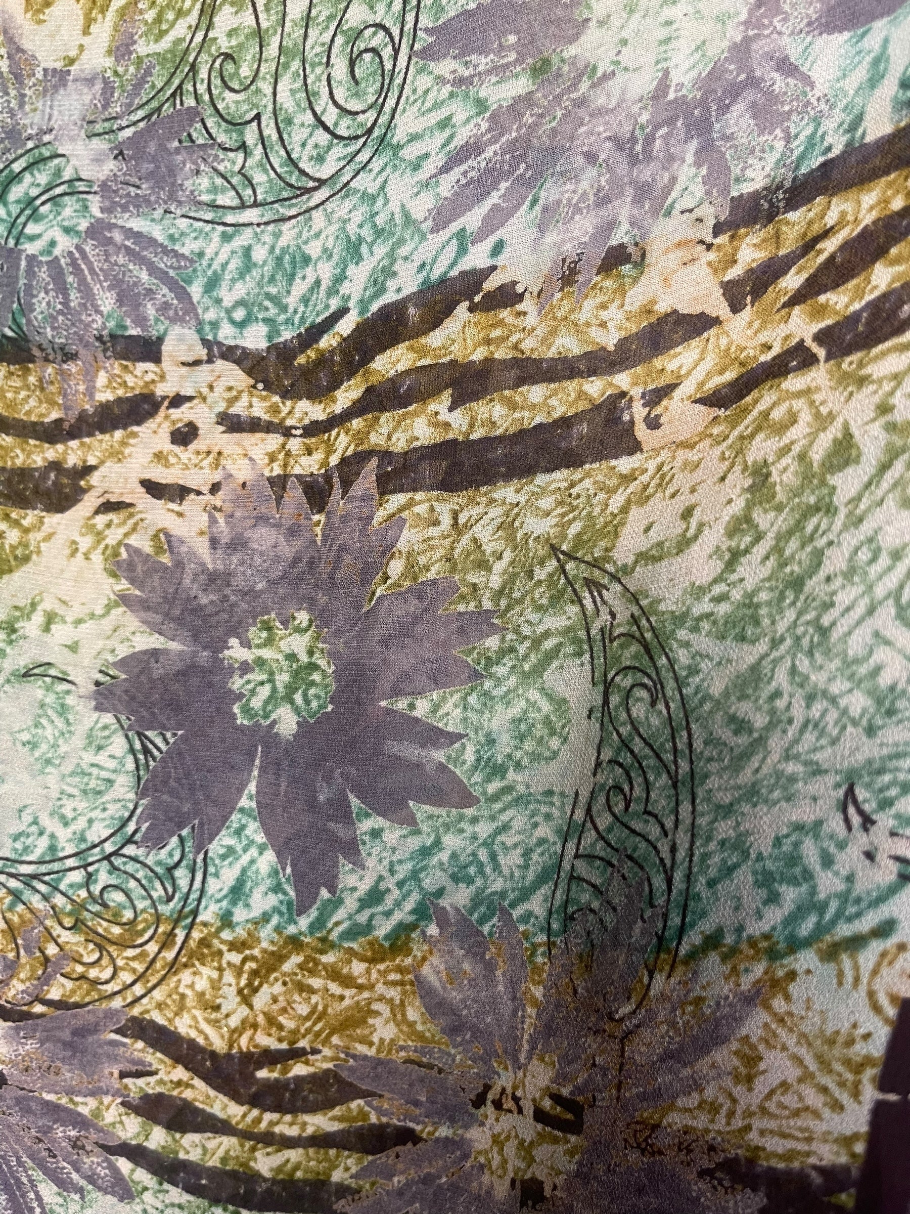 PRG8621 Sheer Wabi Sabi Pure Silk Hi Lo Top