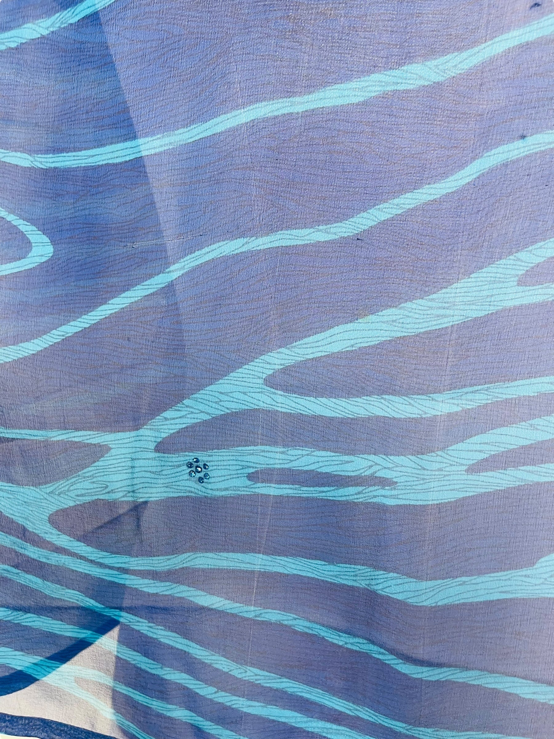 DEEANNS PRG6839 Sheer Avatar Pure Silk Side Slit Top