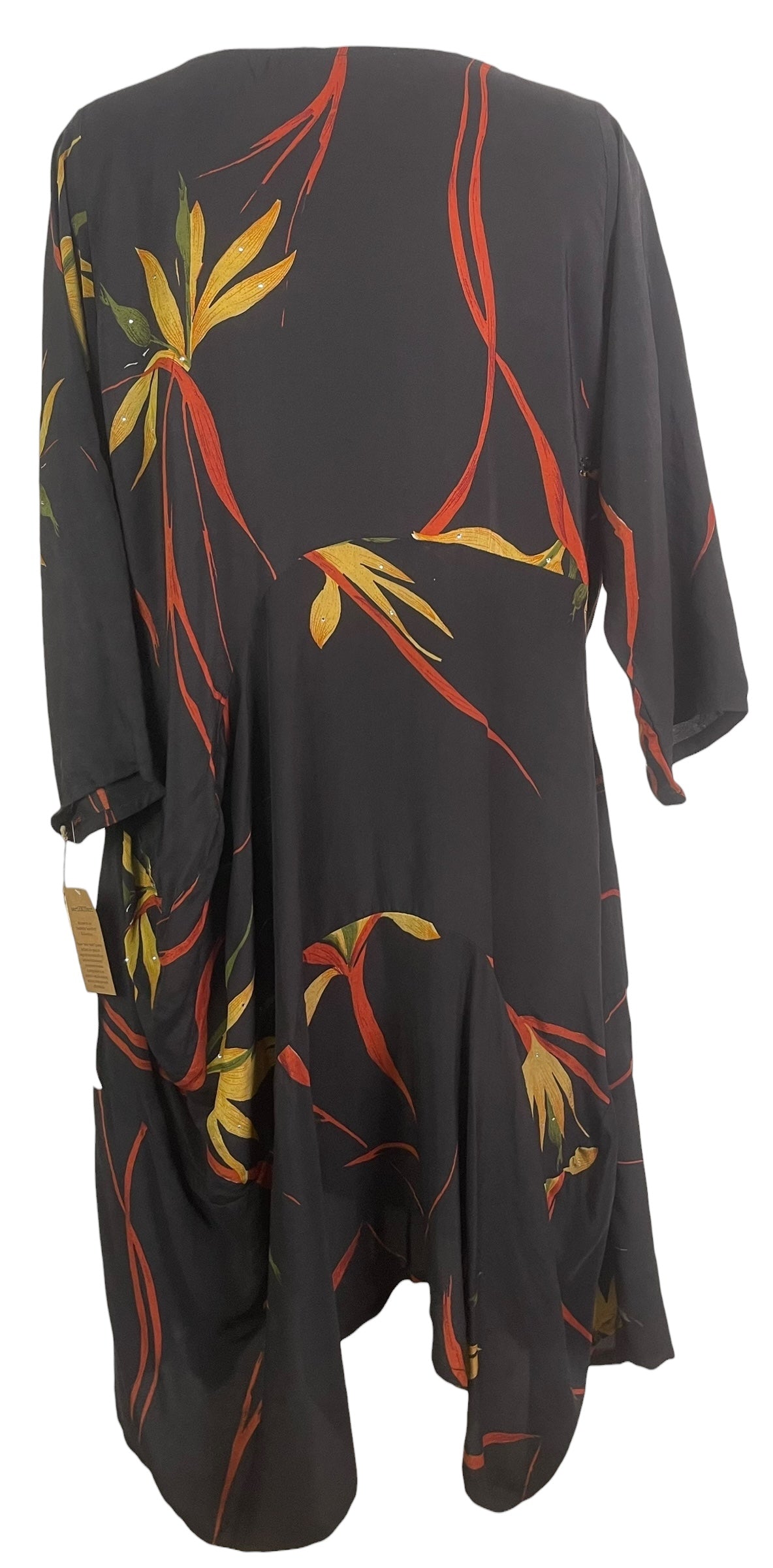 PRC8899 Wabi Sabi Sculptural Silk Long Tunic Dress by 15 FEBRUARY 2026 – Handmade ethical Sculptural Dress from sariKNOTsari using upcycled silk. Designed in Canada for travel and slow fashion, loved from Toronto to LA to Sydney.