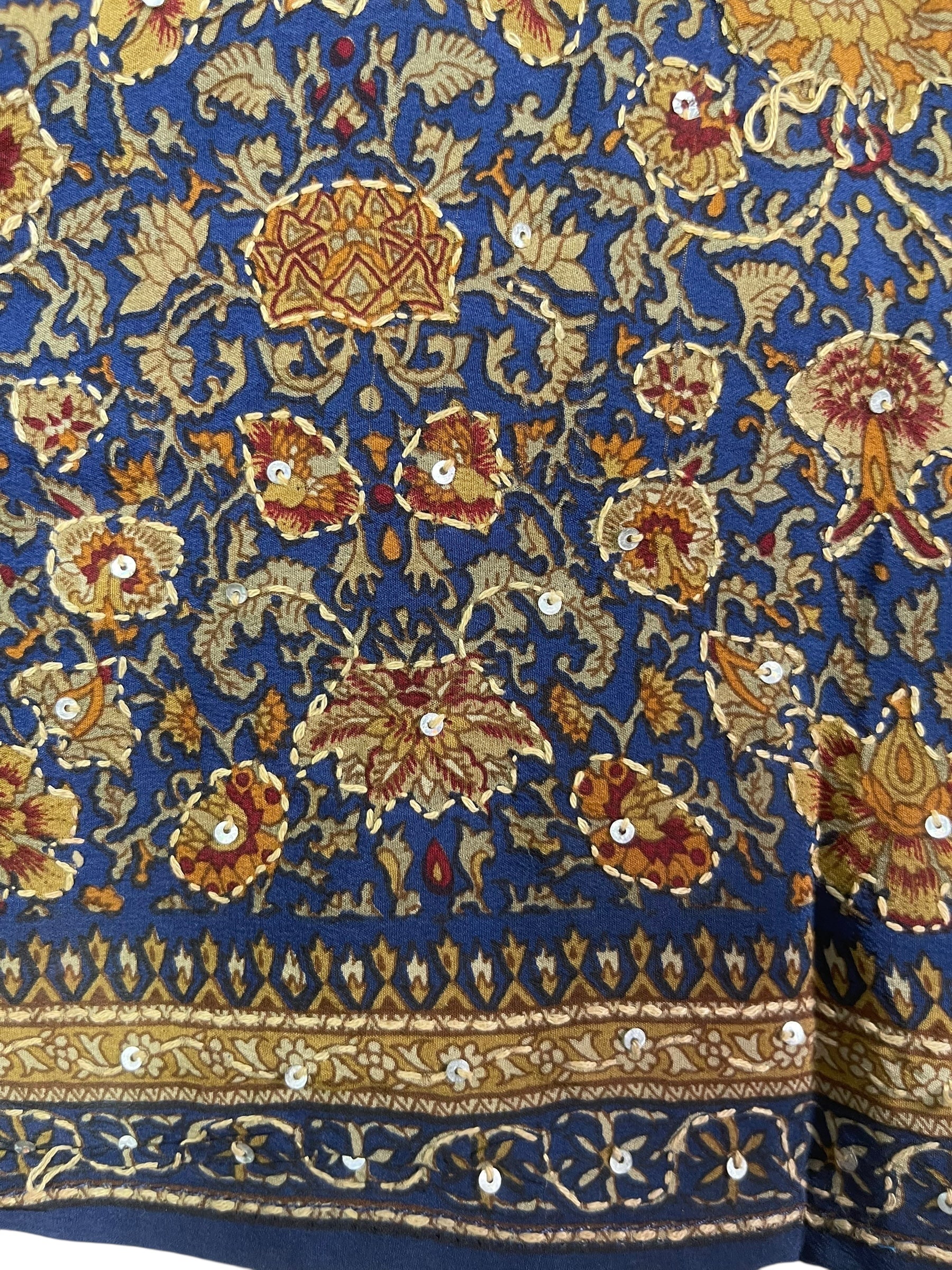 PREVIEW PRC7945 Avatar Pure Silk Capelet Poncho by DECEMBER2025 – Handmade ethical Poncho from sariKNOTsari using upcycled silk. Designed in Canada for travel and slow fashion, loved from Toronto to LA to Sydney.