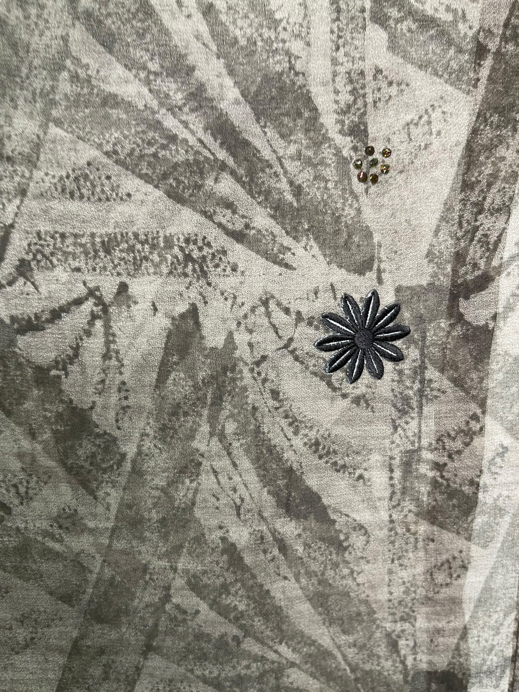 PRG8129 Sheer Avatar Pure Silk Kimono-Sleeved Top