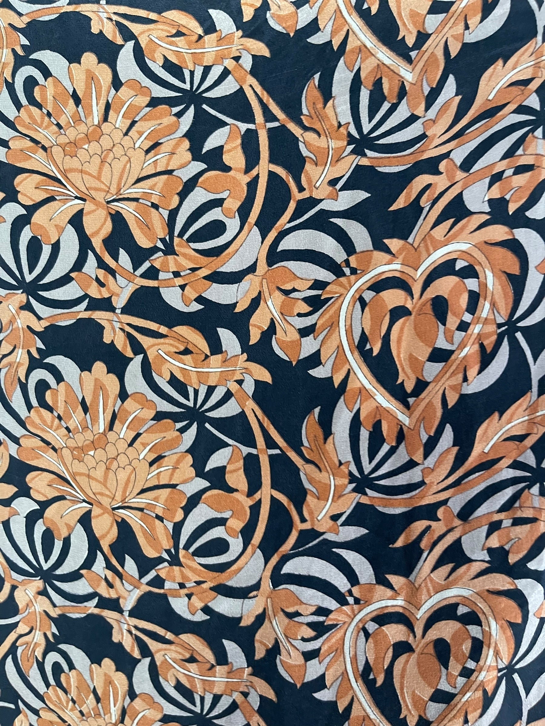 PRC7287 Avatar Pure Silk Cardigan