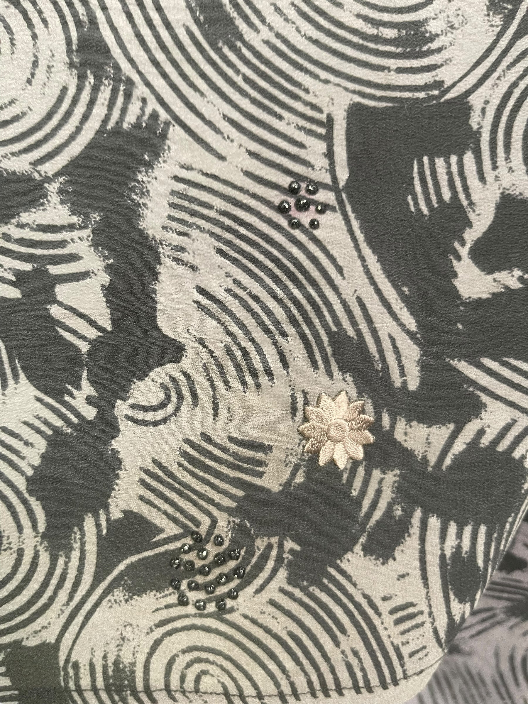 PRC7309 Wabi Sabi Pure Silk Kimono-Sleeved Top