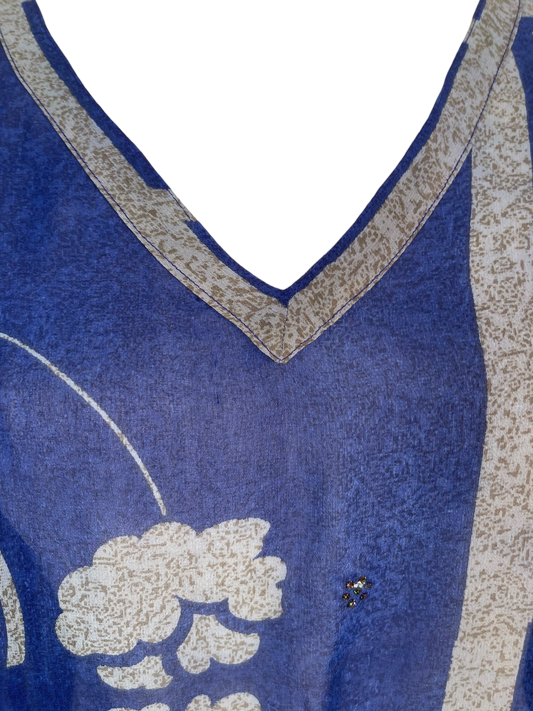 PREVIEW PRG8485 Sheer Avatar Pure Silk Short Kaftan Tunic with Slits by FEBRUARY2026 – Handmade ethical Short Kaftan from sariKNOTsari using upcycled silk. Designed in Canada for travel and slow fashion, loved from Toronto to LA to Sydney.