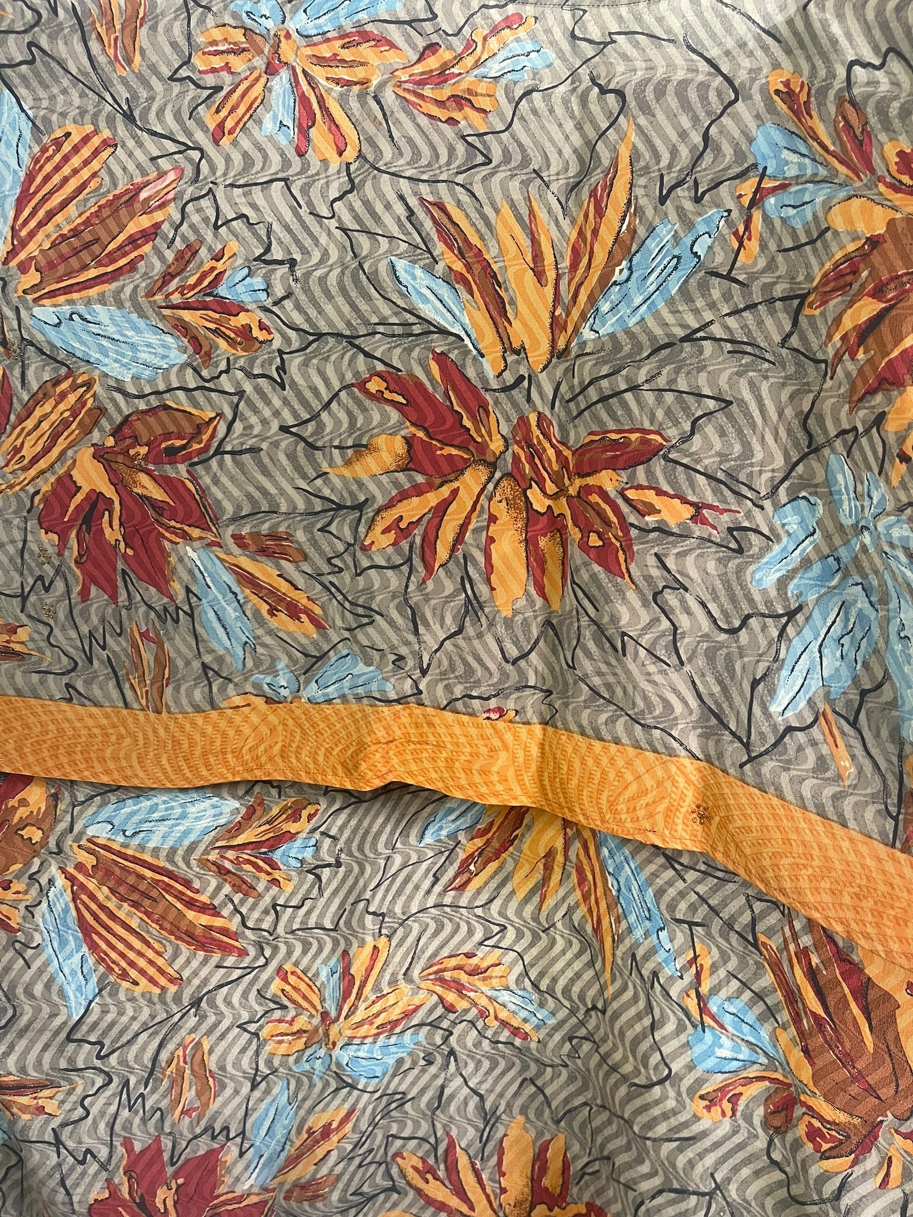 PRC8690 Avatar Pure Silk Hi Lo Top