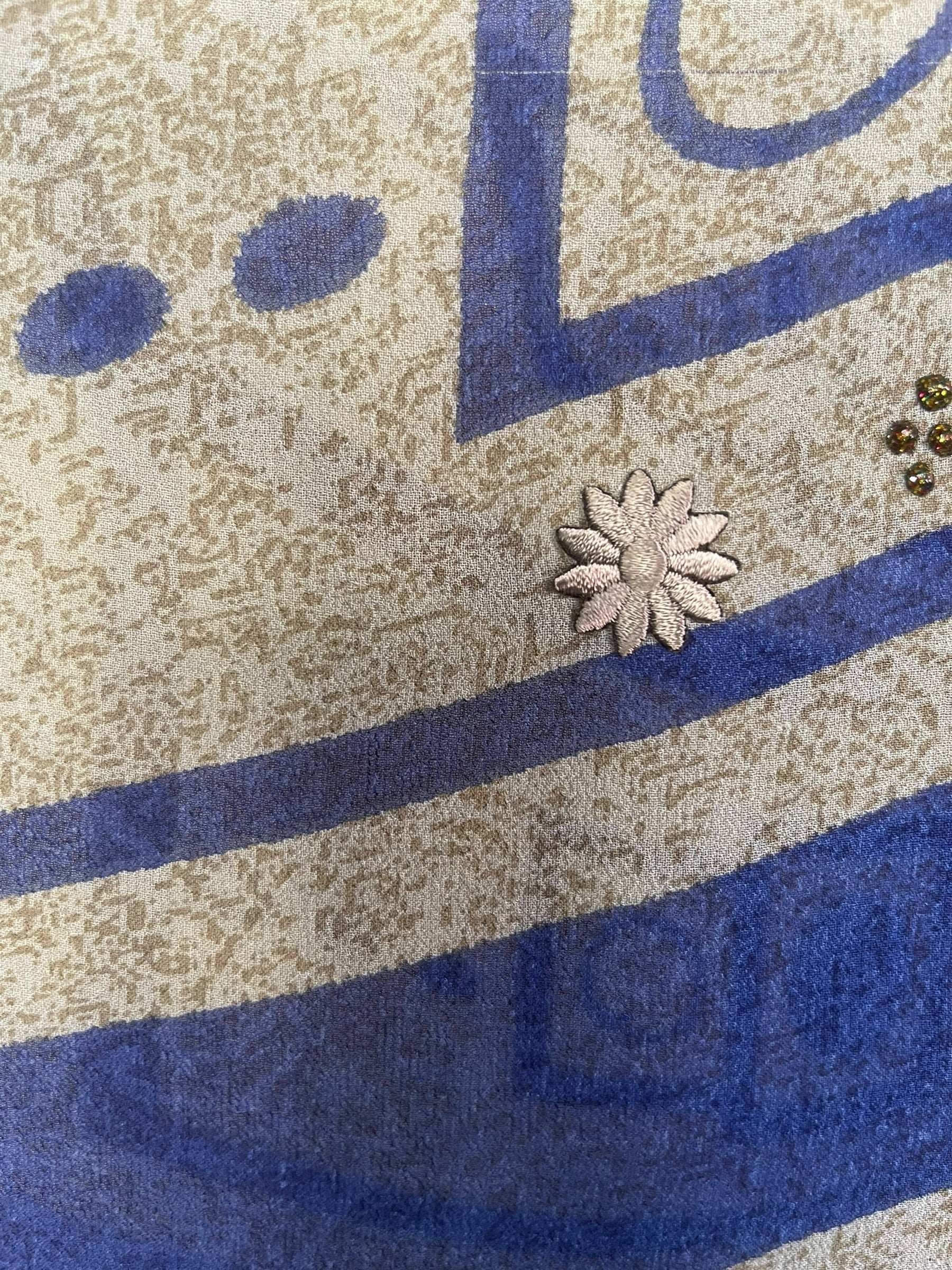 PREVIEW PRG8485 Sheer Avatar Pure Silk Short Kaftan Tunic with Slits by FEBRUARY2026 – Handmade ethical Short Kaftan from sariKNOTsari using upcycled silk. Designed in Canada for travel and slow fashion, loved from Toronto to LA to Sydney.