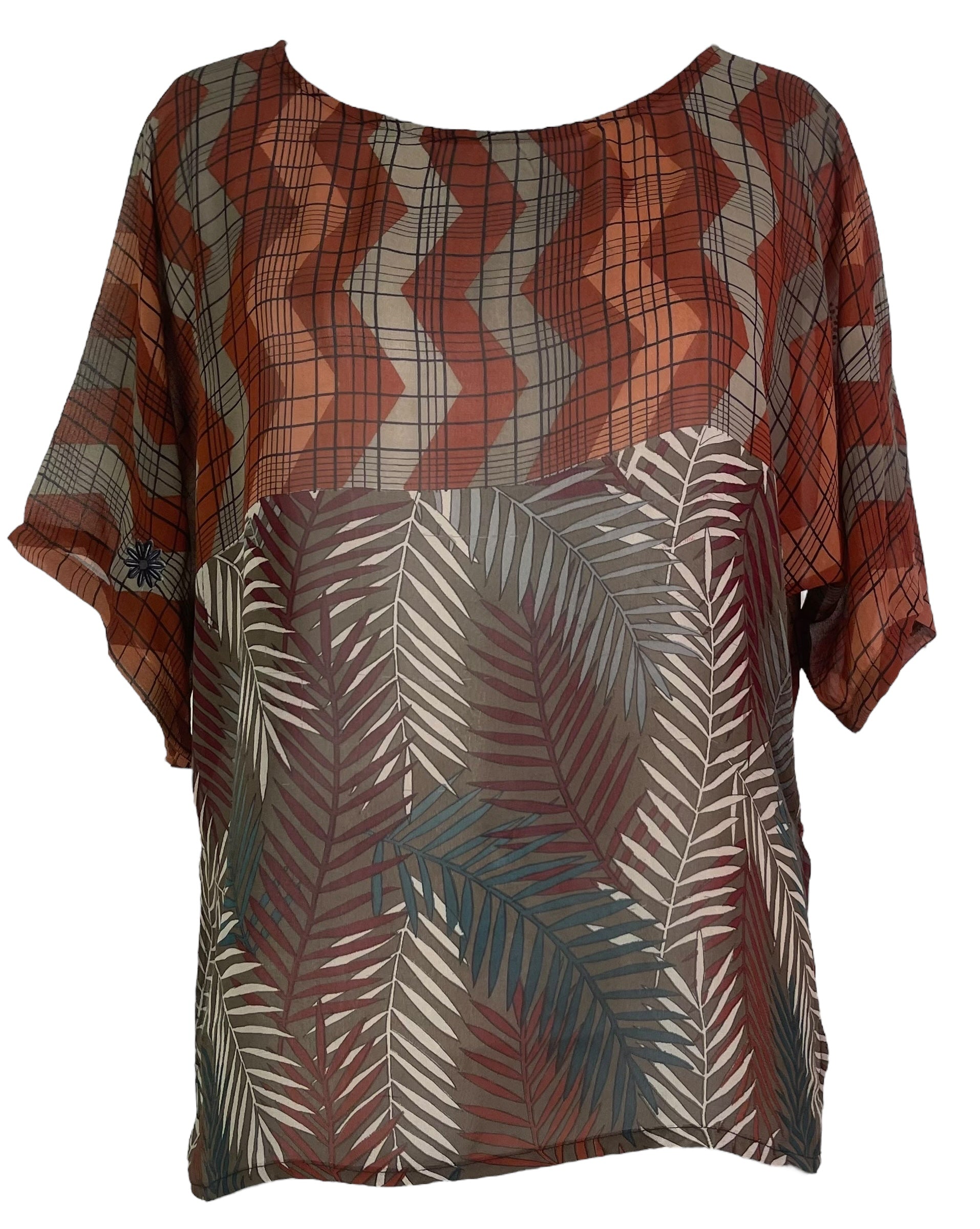 PRG8117 Sheer Wabi Sabi Pure Silk Side Slit Top by DECEMBER2025 – Handmade ethical Side Slit Top from sariKNOTsari using upcycled silk. Designed in Canada for travel and slow fashion, loved from Toronto to LA to Sydney.