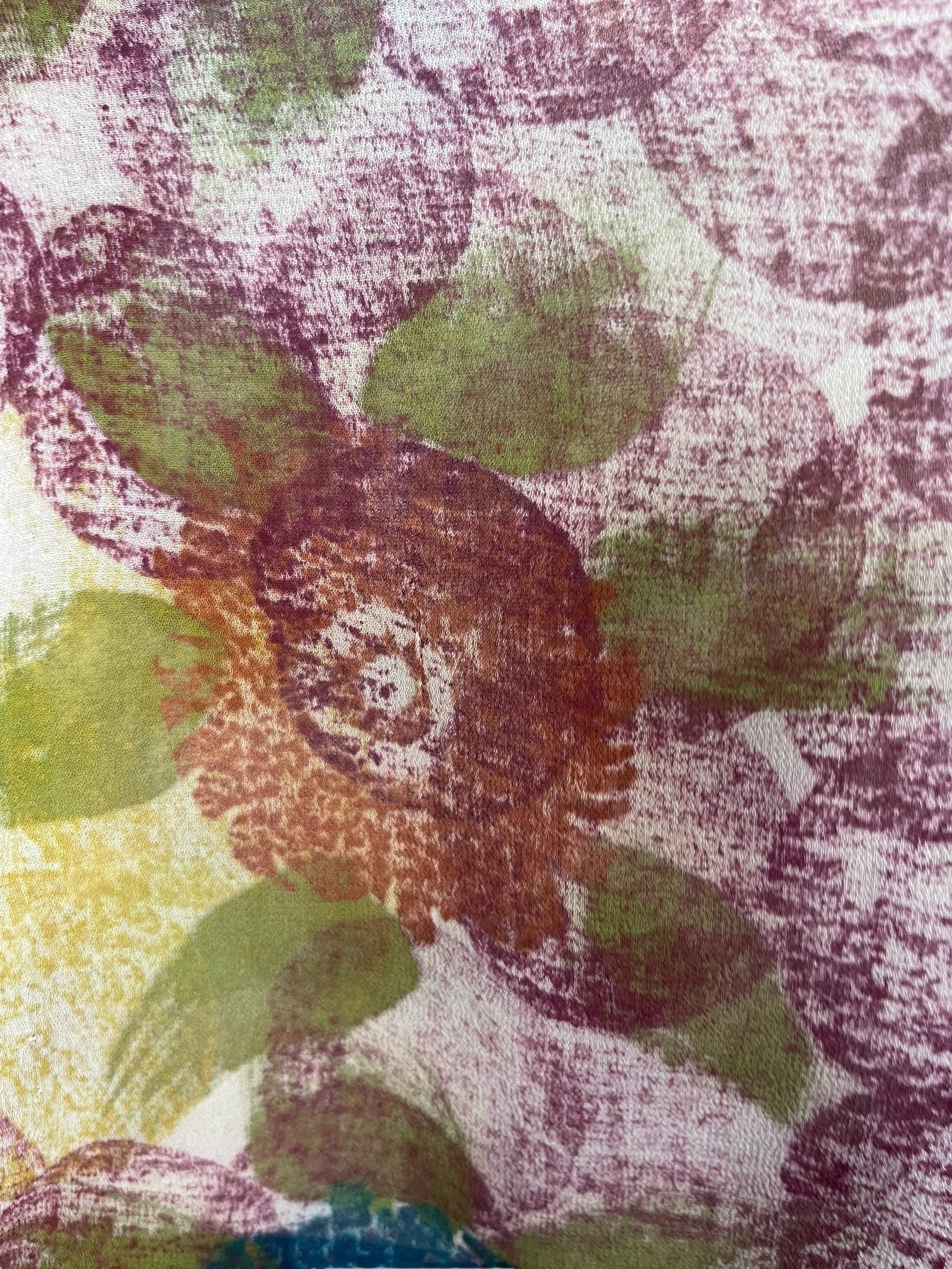 PRG8118 Sheer Avatar Pure Silk Side Slit Top