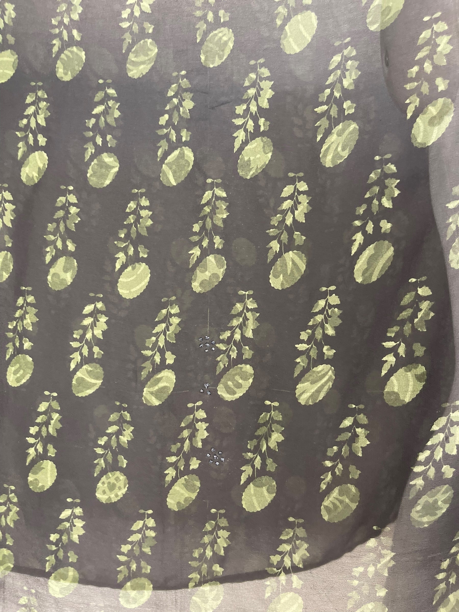 PREVIEW PRG7959 Sheer Avatar Pure Silk Capelet Poncho by DECEMBER2025 – Handmade ethical Poncho from sariKNOTsari using upcycled silk. Designed in Canada for travel and slow fashion, loved from Toronto to LA to Sydney.