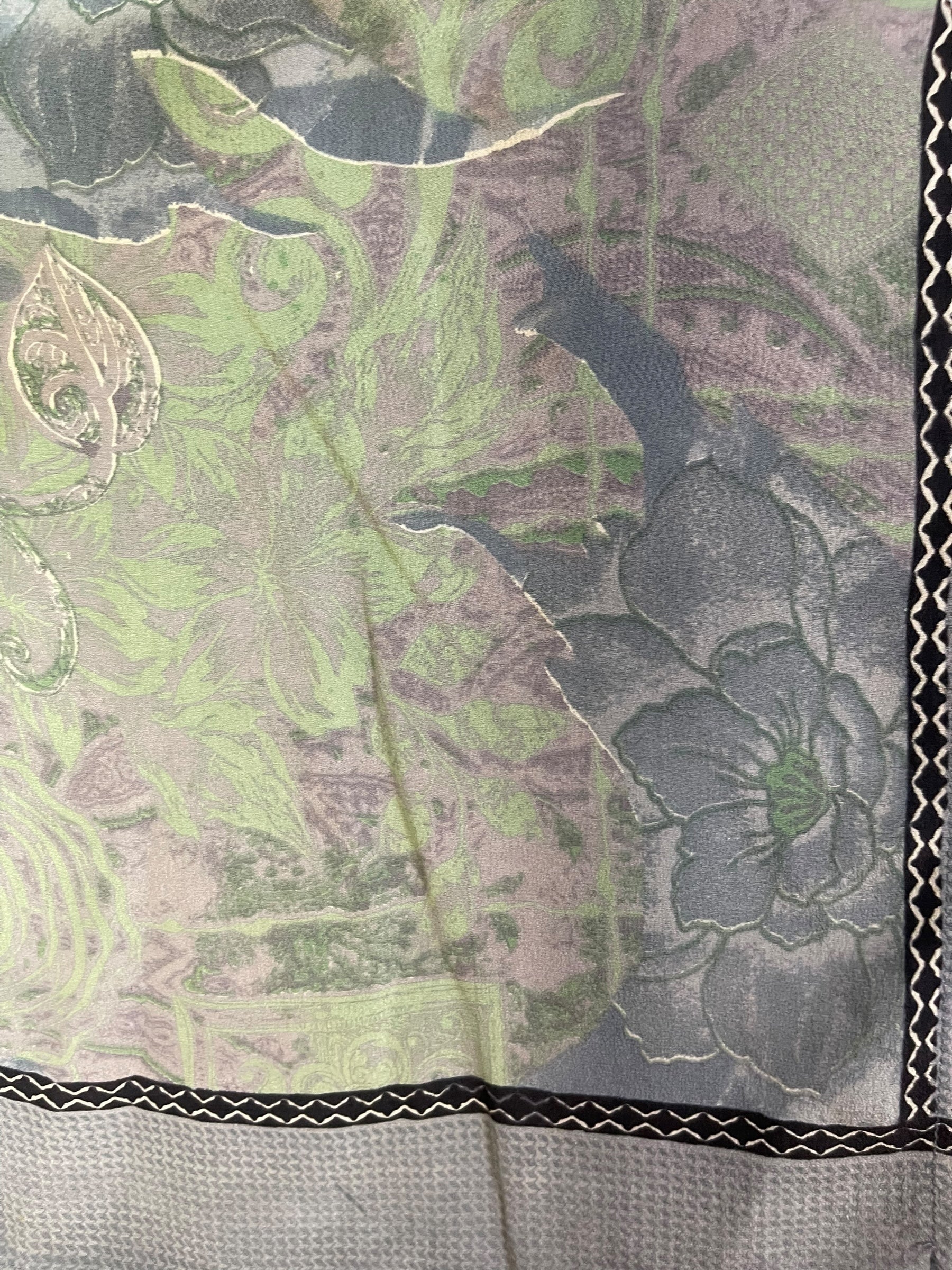 PRC6883 Avatar Pure Silk Versatile Vest