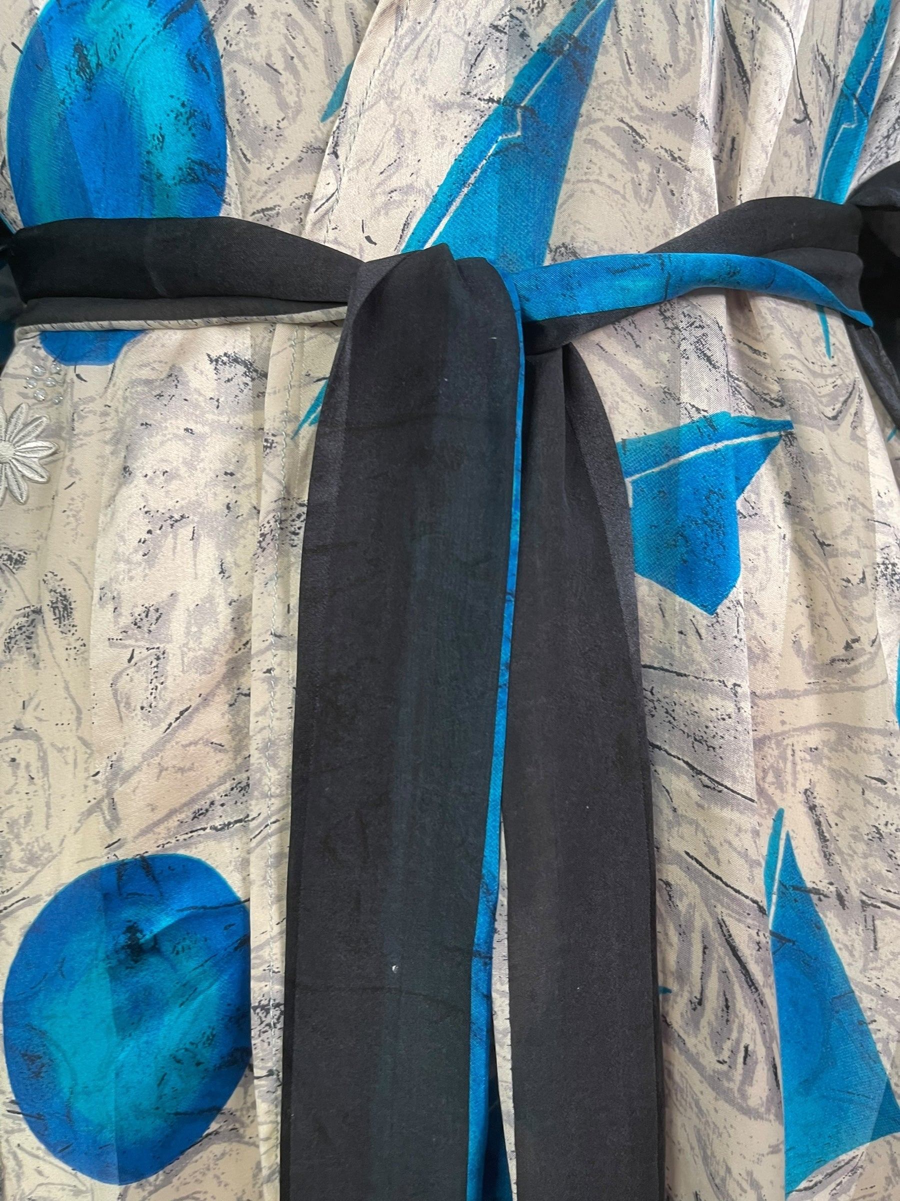PREVIEW PRG8664A Sheer Avatar Long Pure Silk Kimono Sleeved Duster with Belt by MARCH2026 – Handmade ethical Long Kimono from sariKNOTsari using upcycled silk. Designed in Canada for travel and slow fashion, loved from Toronto to LA to Sydney.