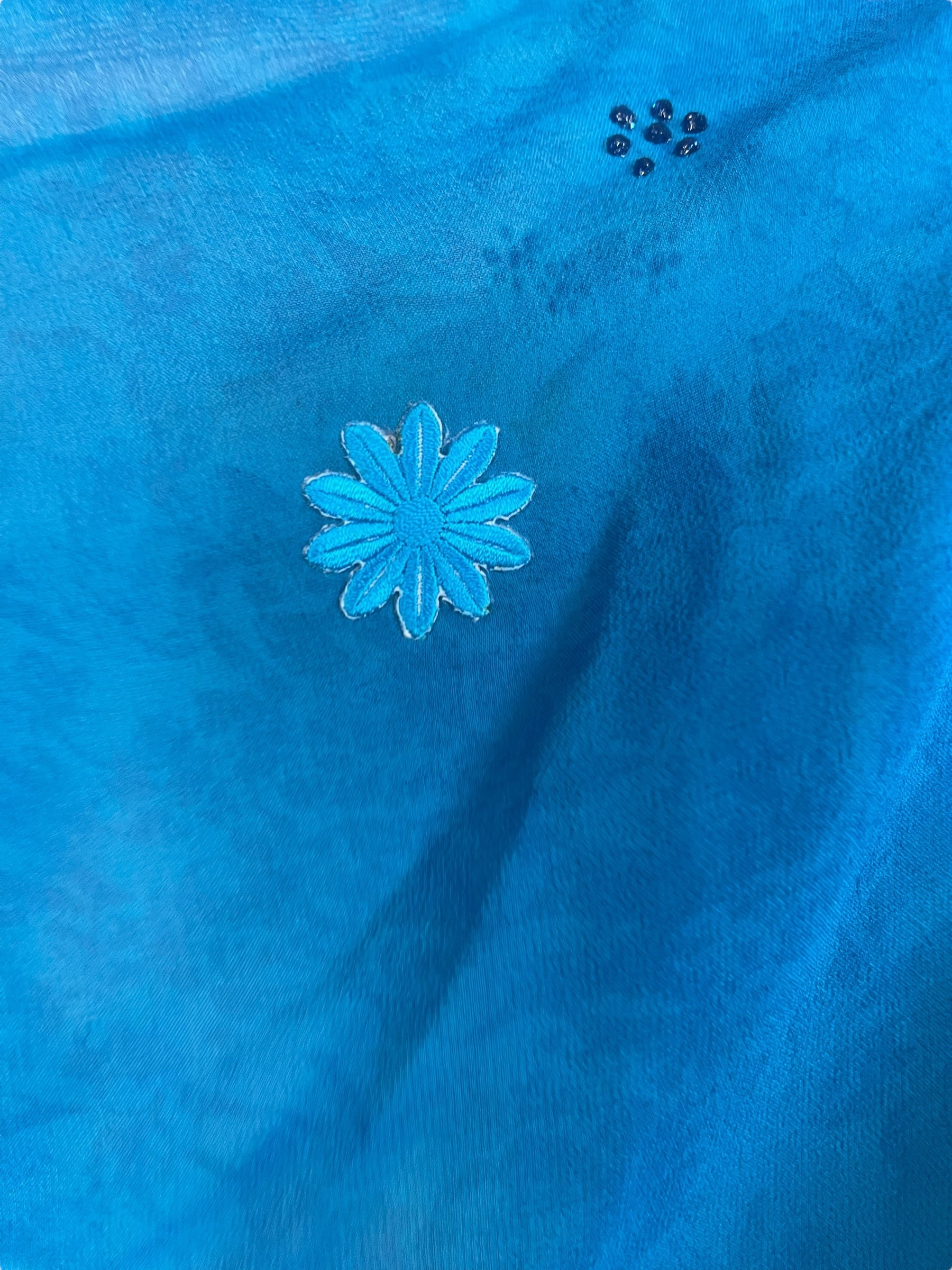 PRG7565 Sheer Avatar Pure Silk Side Slit Top