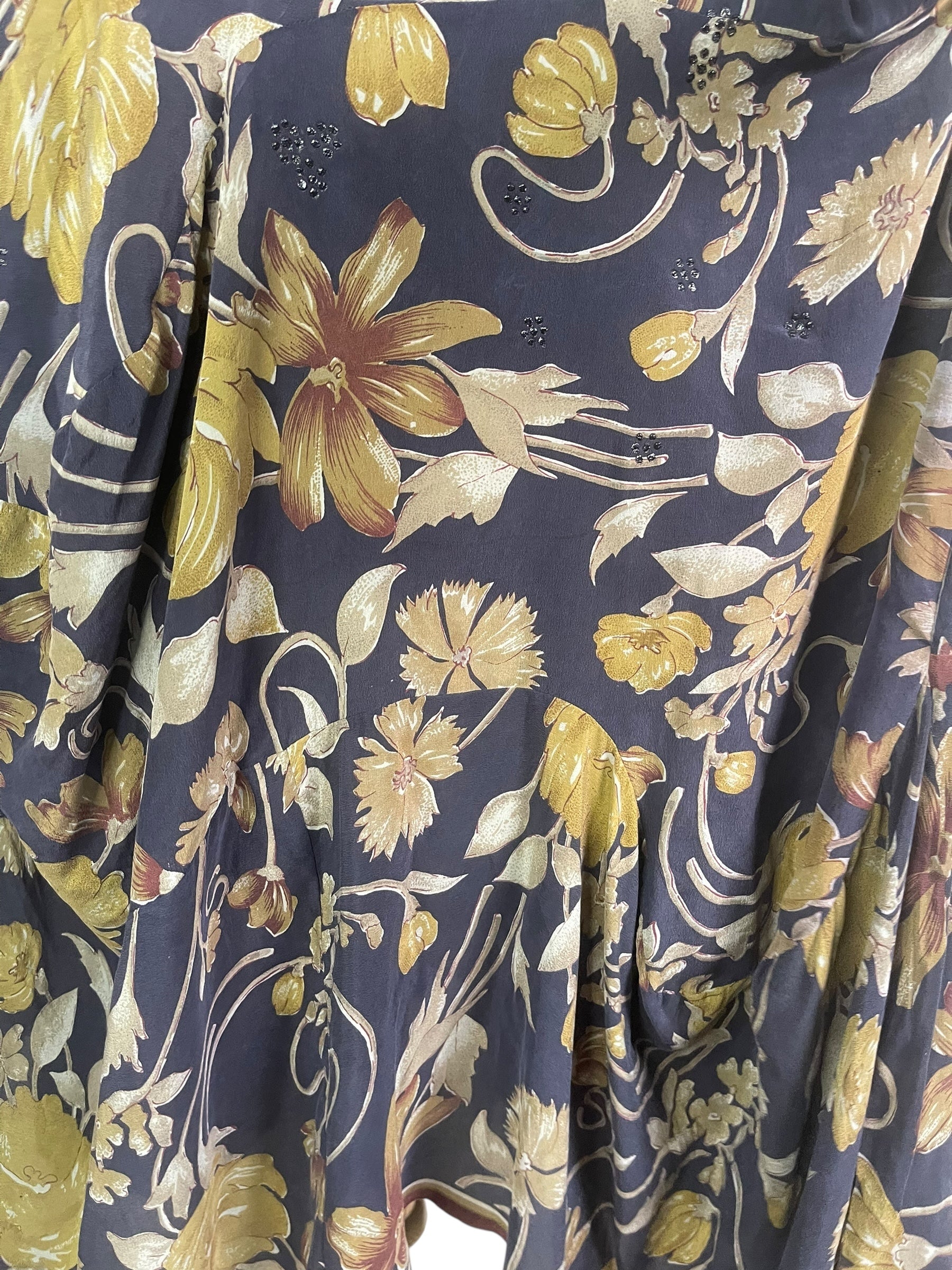PRC8906 Avatar Pure Silk Sculptural Long Tunic Dress by 15 FEBRUARY 2026 – Handmade ethical Sculptural Dress from sariKNOTsari using upcycled silk. Designed in Canada for travel and slow fashion, loved from Toronto to LA to Sydney.