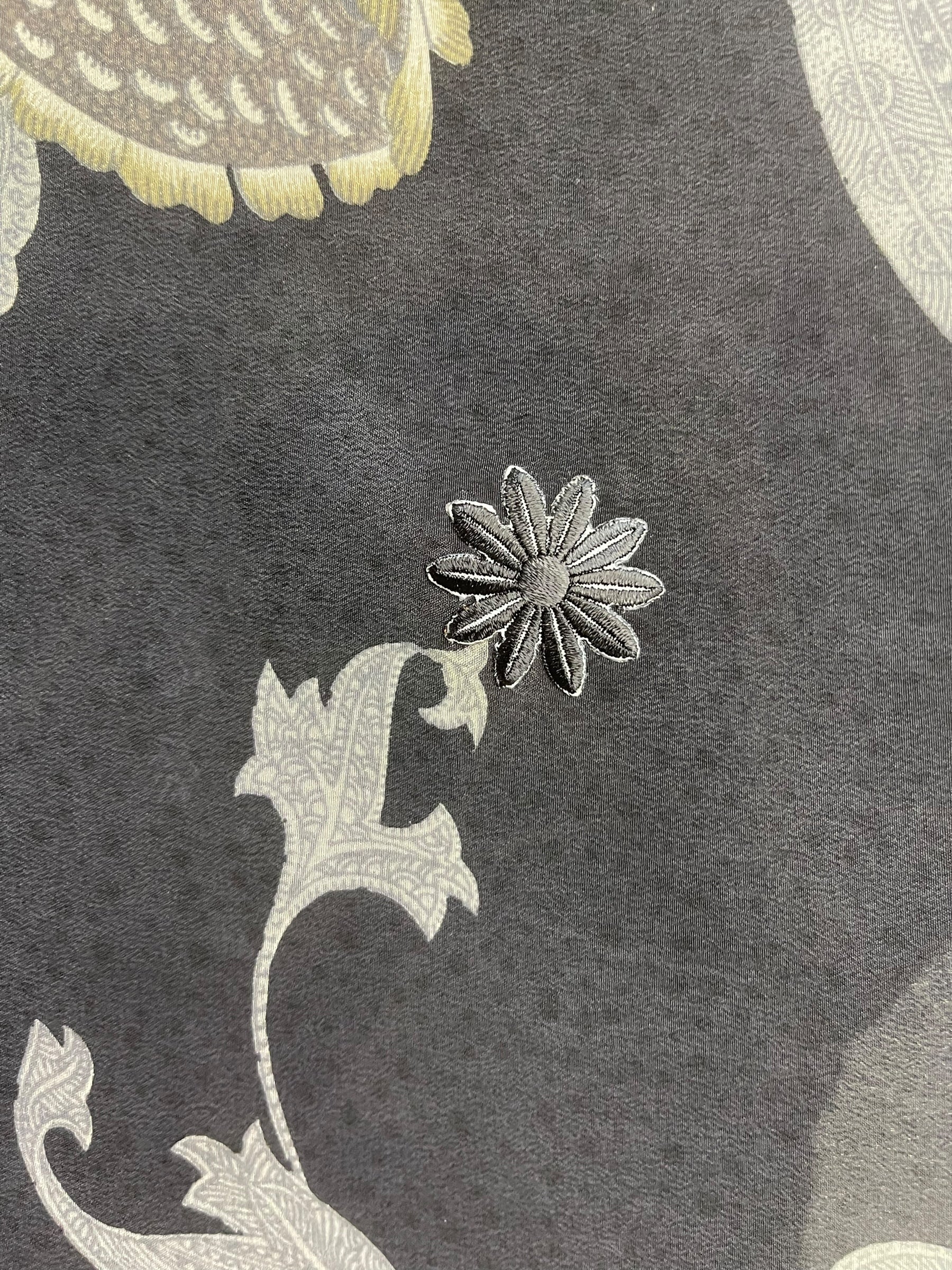 PREVIEW PRC8684 Avatar Pure Silk Capelet Poncho by MARCH2026 – Handmade ethical Poncho from sariKNOTsari using upcycled silk. Designed in Canada for travel and slow fashion, loved from Toronto to LA to Sydney.