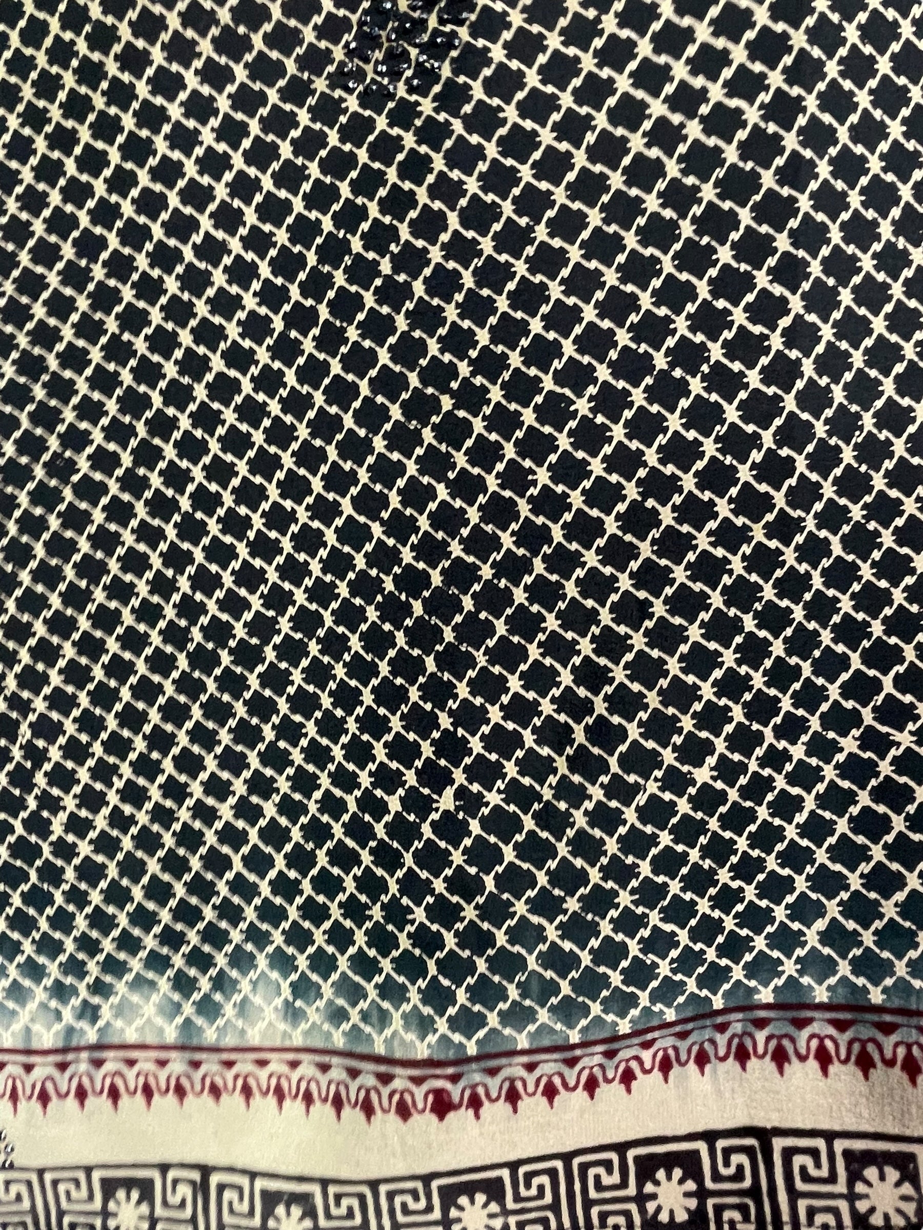 PRC7751 Avatar Pure Silk Kimono-Sleeved Top