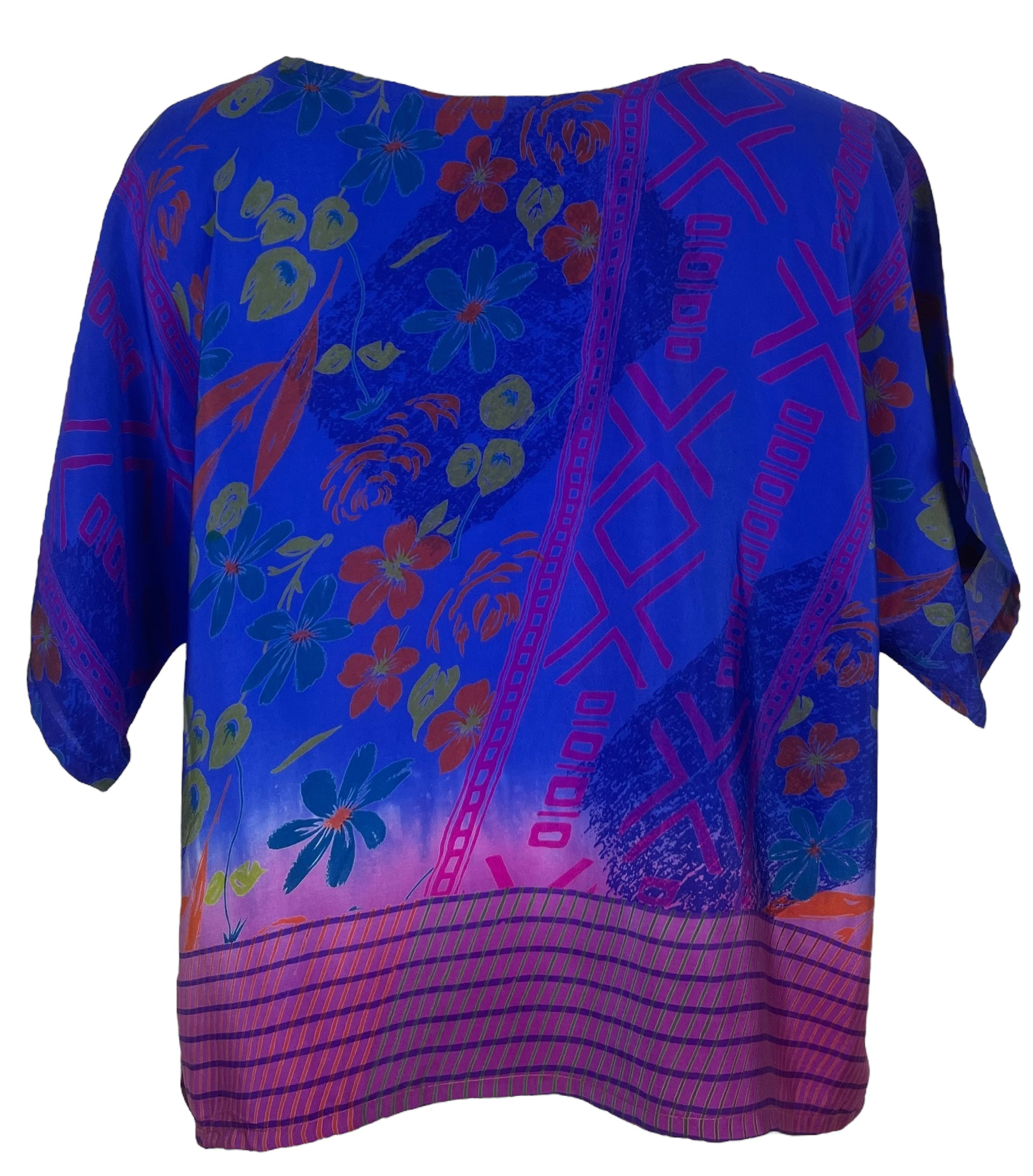 Releases Sunday at 8pm EST PRC4966 Avatar Pure Silk Boxy Top