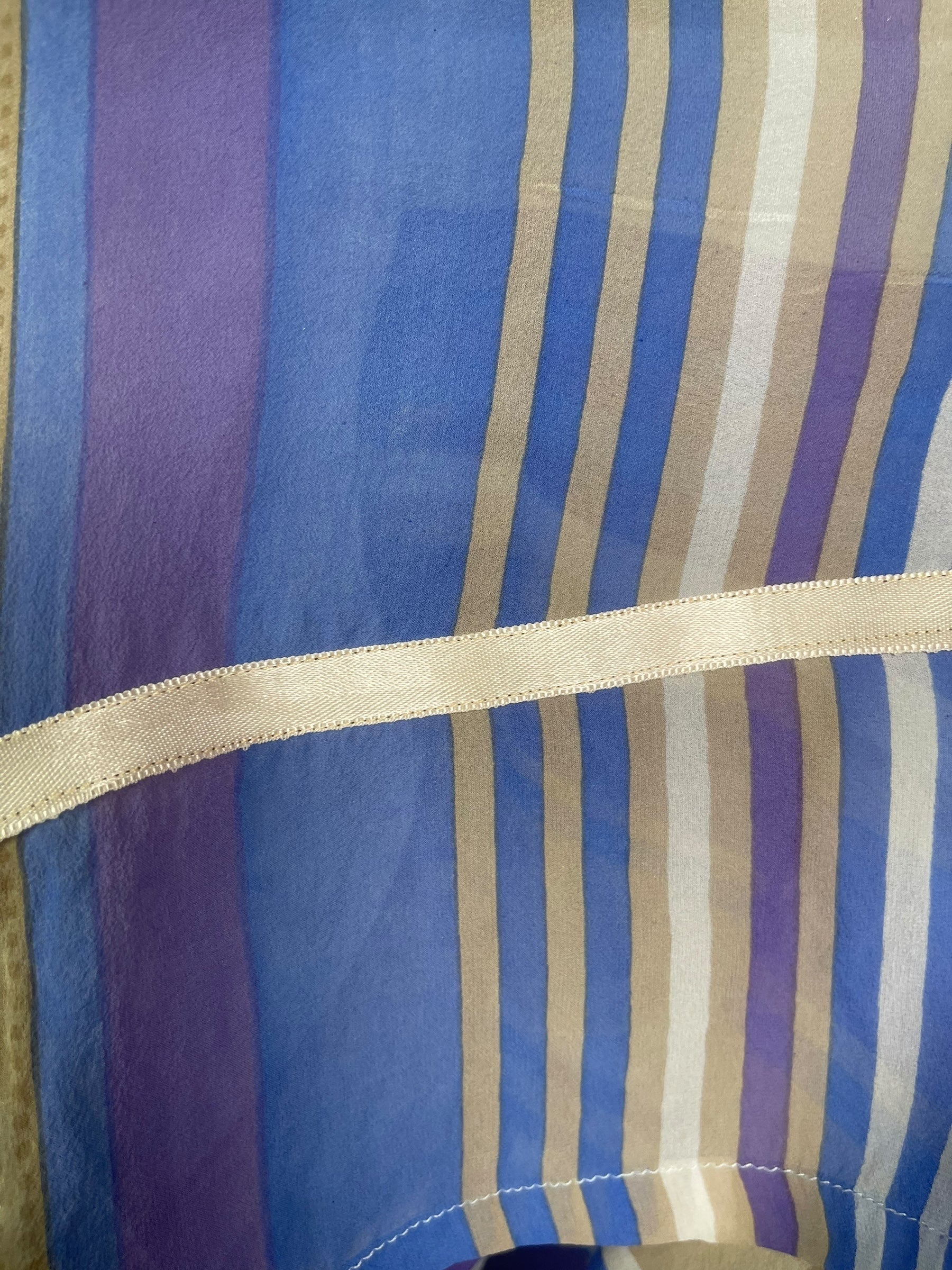 PRG8598 Sheer Avatar Pure Silk Shrug