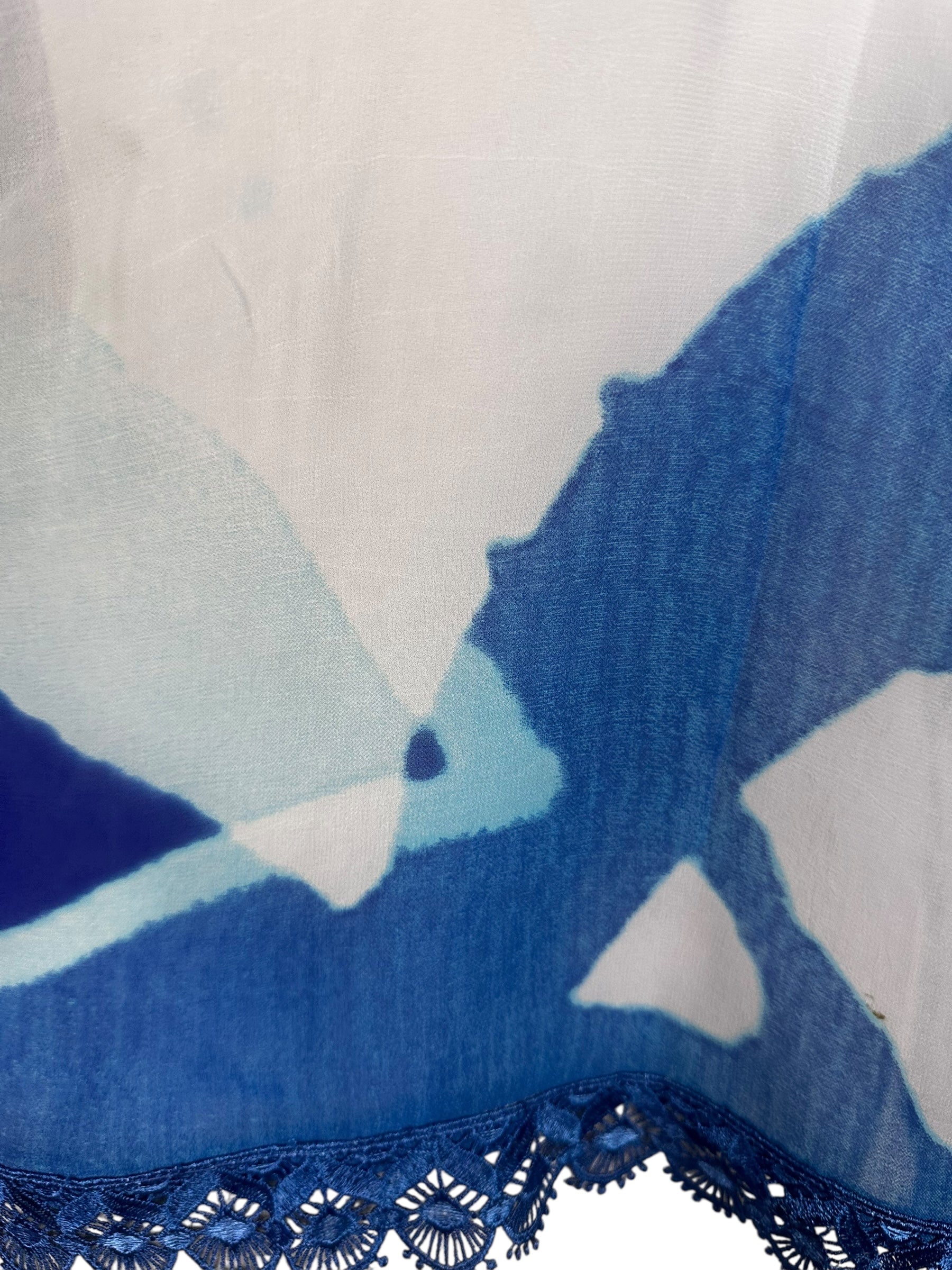 PRG6625 Sheer Wabi Sabi Pure Silk Side Slit Top