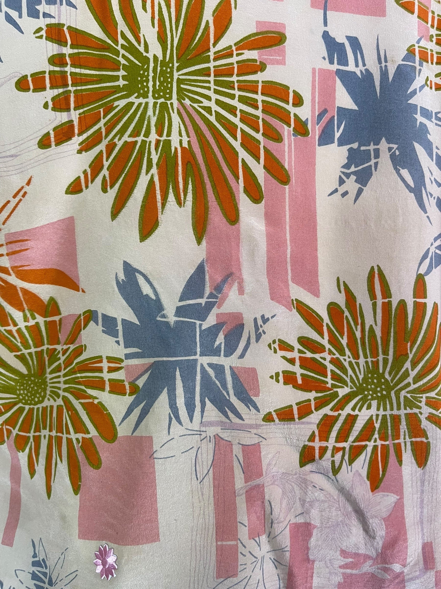 PRC8092 Wabi Sabi Pure Silk Side Slit Top by DECEMBER2025 – Handmade ethical Side Slit Top from sariKNOTsari using upcycled silk. Designed in Canada for travel and slow fashion, loved from Toronto to LA to Sydney.