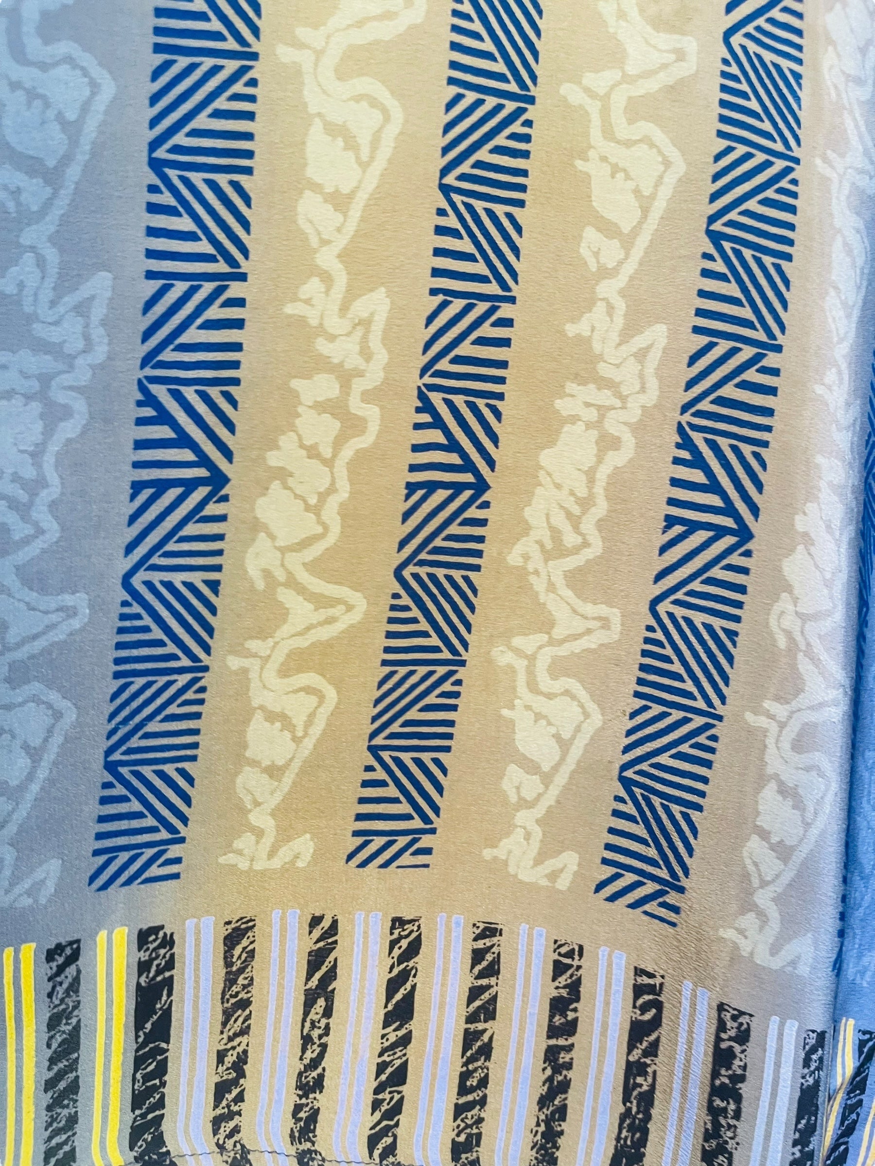 PRC7640 Wabi Sabi Pure Silk Versatile Vest