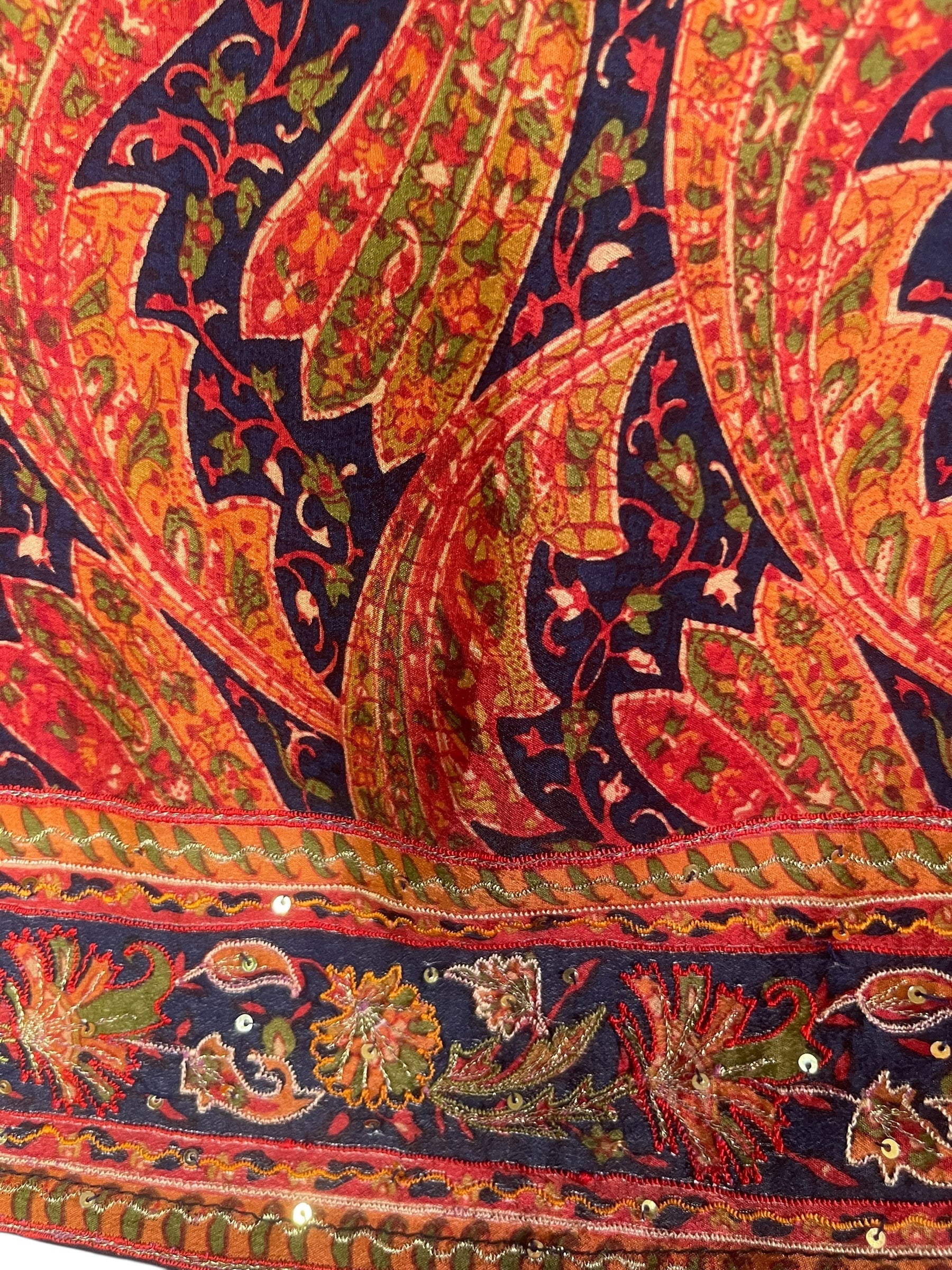 PREVIEW PRC7976 Avatar Pure Silk Capelet Poncho by DECEMBER2025 – Handmade ethical Poncho from sariKNOTsari using upcycled silk. Designed in Canada for travel and slow fashion, loved from Toronto to LA to Sydney.