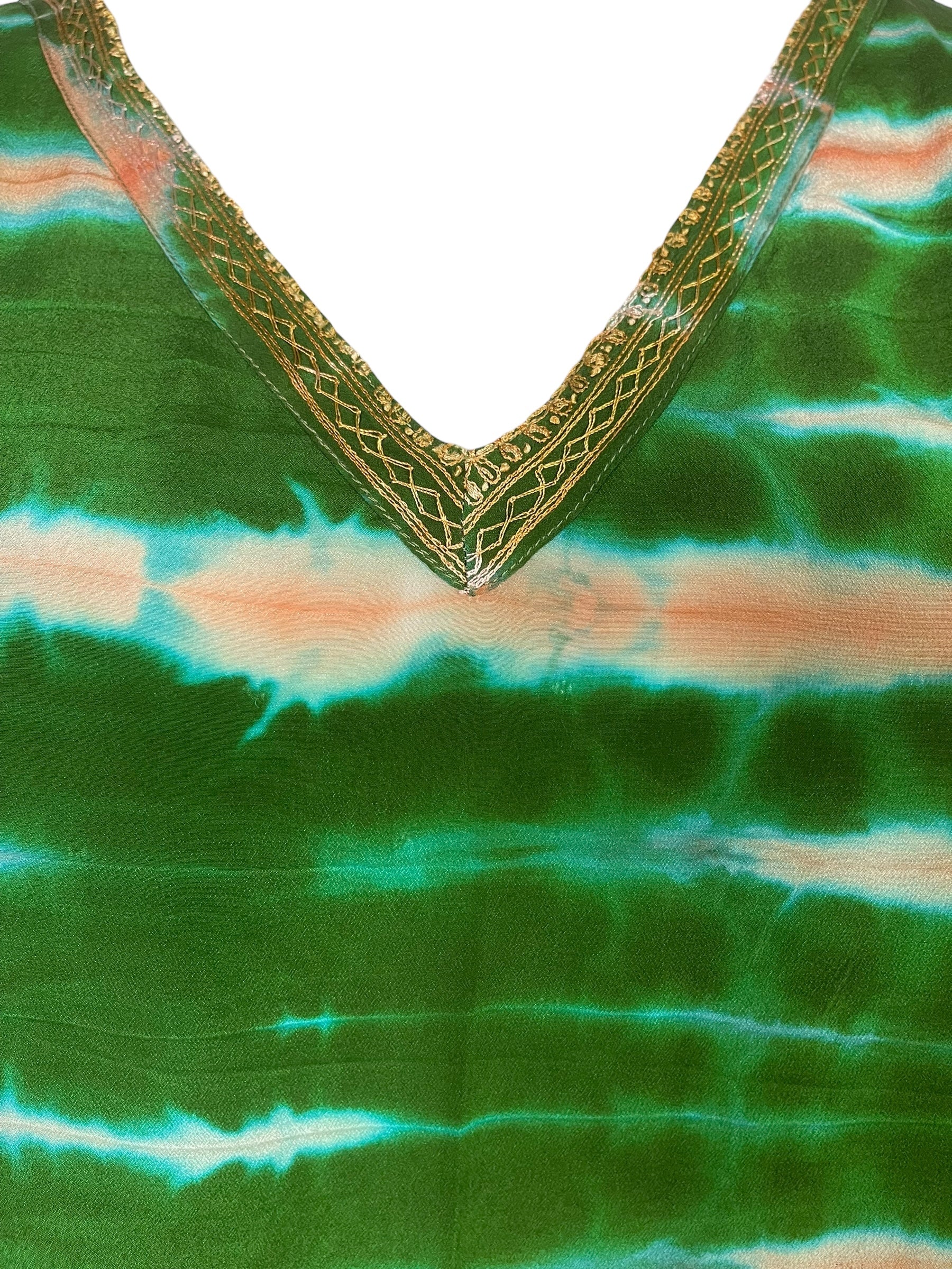 PREVIEW PRC8555 Avatar Pure Silk Midi Length Kaftan by MARCH2026 – Handmade ethical Midi Length Kaftan from sariKNOTsari using upcycled silk. Designed in Canada for travel and slow fashion, loved from Toronto to LA to Sydney. Featuring Zsiska, Bryn Walker and Artisan Leather coats by Rejean Pepin, Pepin designs