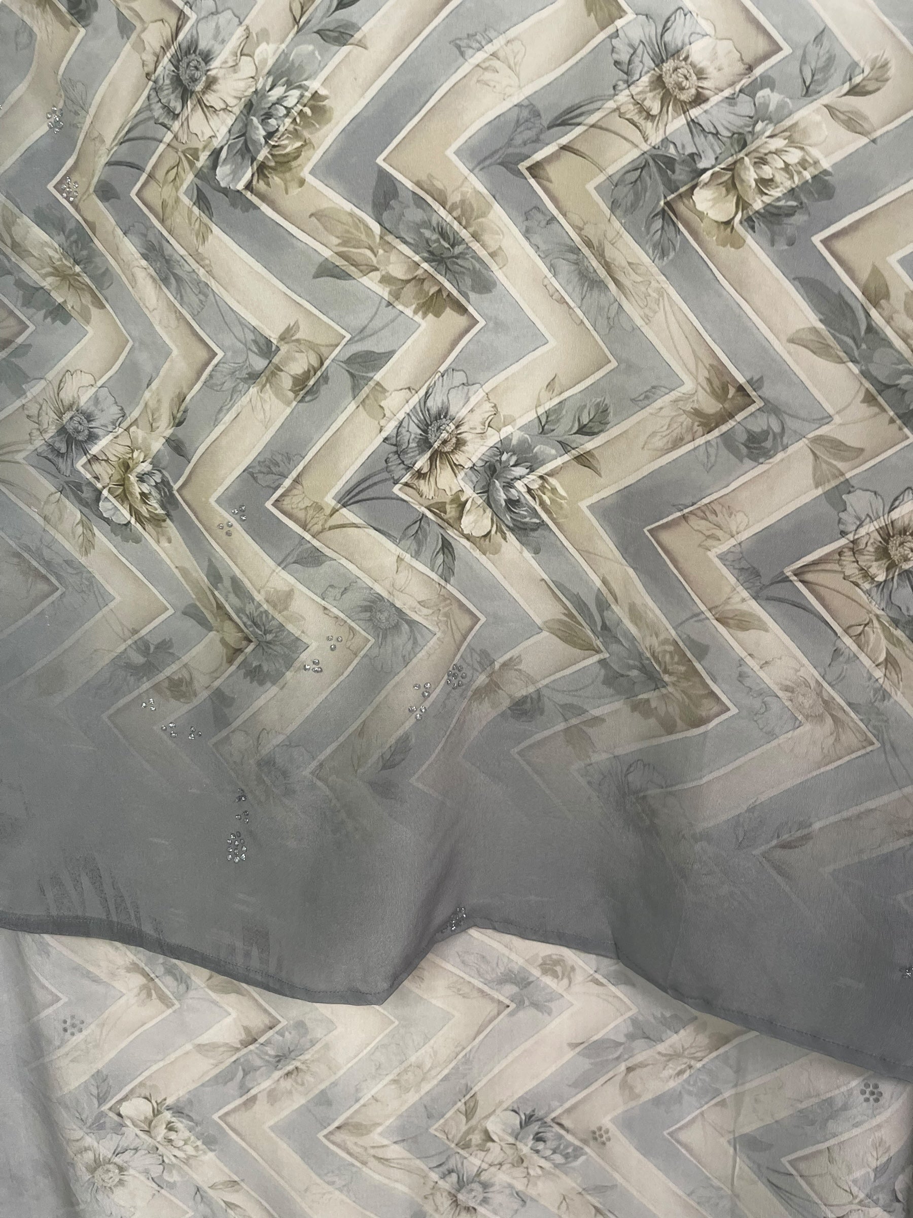 PRC8214 Avatar Pure Silk Hi Lo Top