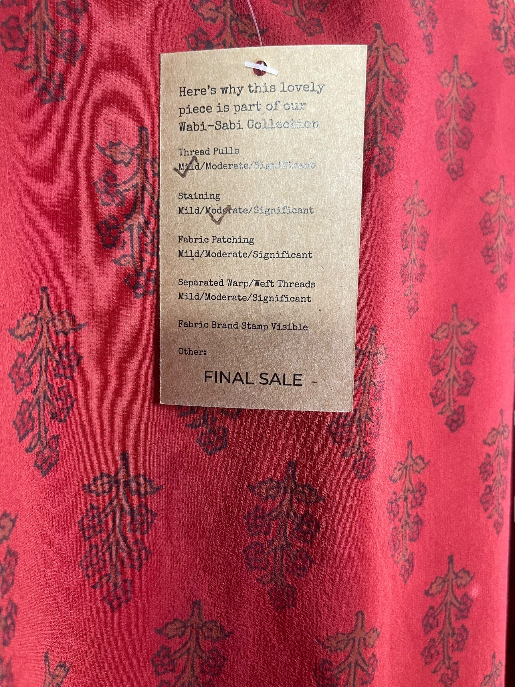 PREVIEW PRC7978 Pure Silk Wabi Sabi Capelet Poncho by DECEMBER2025 – Handmade ethical Poncho from sariKNOTsari using upcycled silk. Designed in Canada for travel and slow fashion, loved from Toronto to LA to Sydney.