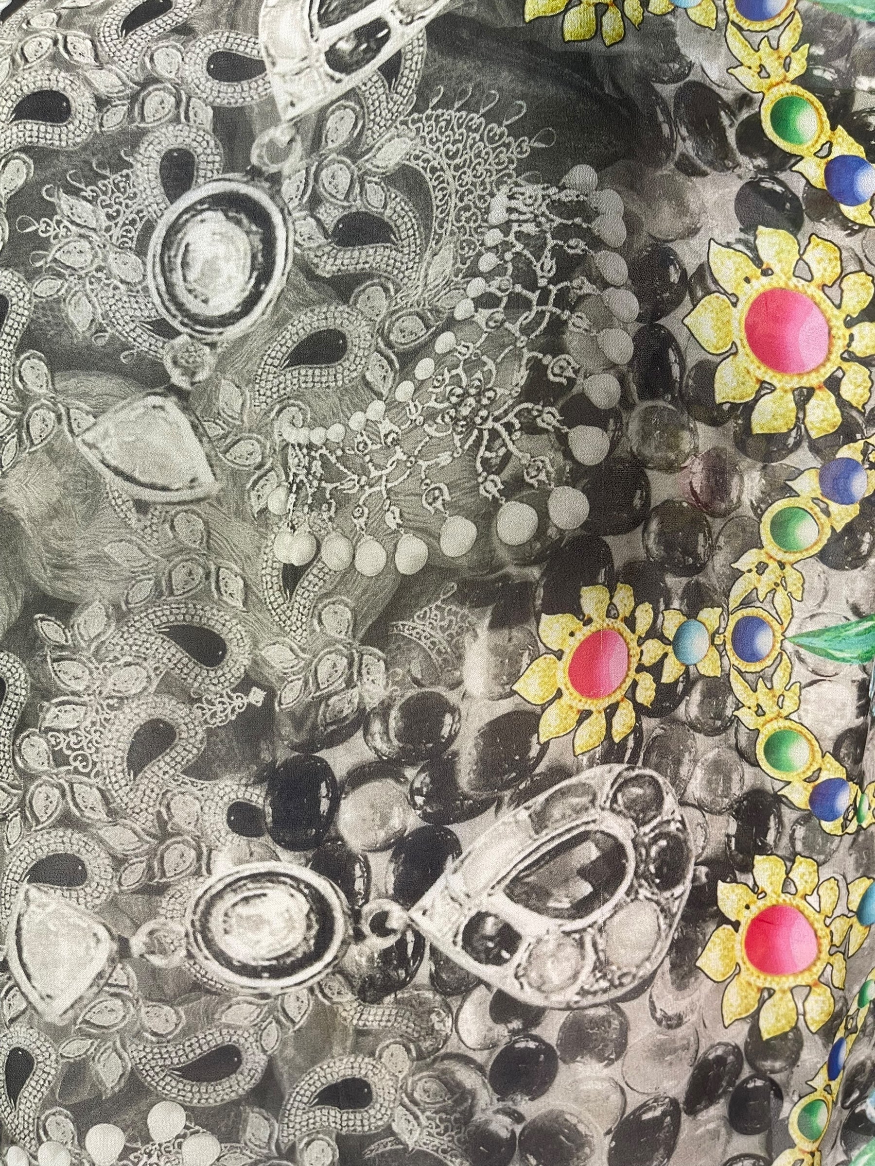 PRG8345 Sheer Wabi Sabi Pure Silk Side Slit Top