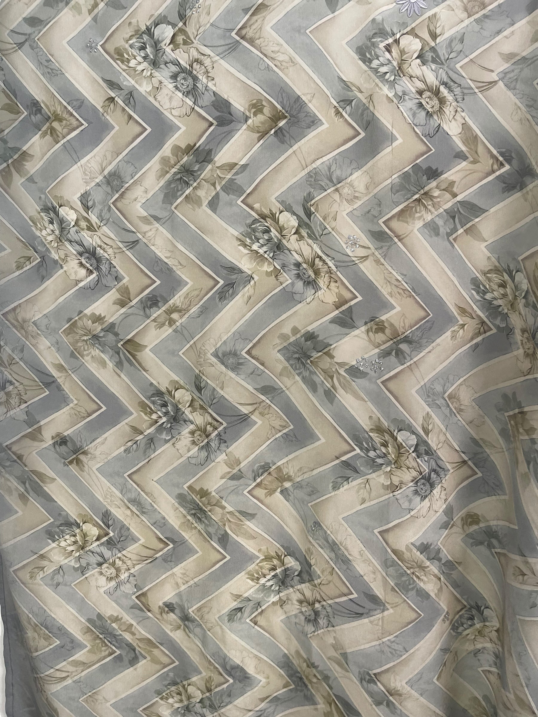 PRC8214 Avatar Pure Silk Hi Lo Top