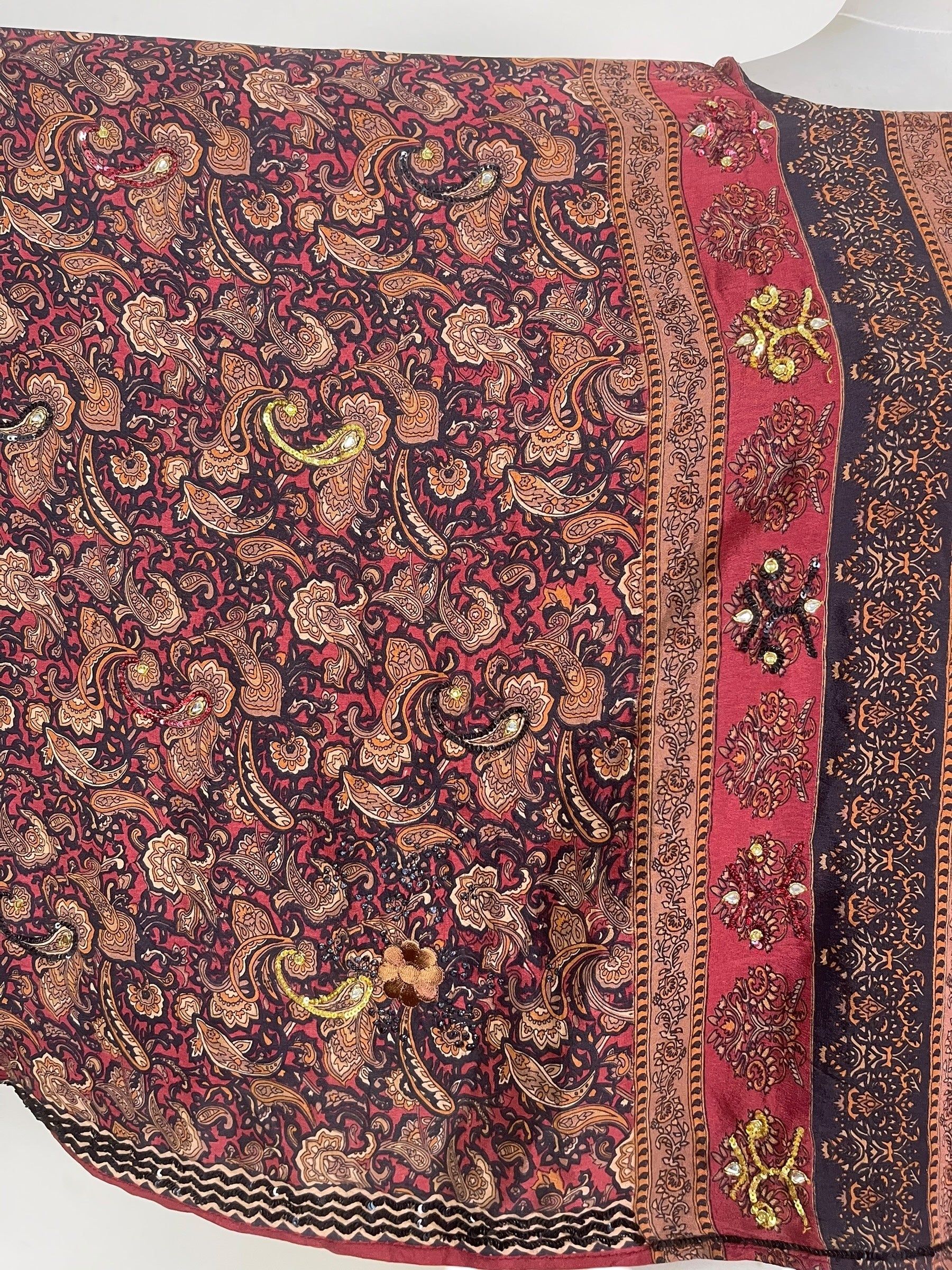 PREVIEW PRC8751 Avatar Pure Silk Kimono-Sleeved Top by MARCH2026 – Handmade ethical Kimono Top from sariKNOTsari using upcycled silk. Designed in Canada for travel and slow fashion, loved from Toronto to LA to Sydney.