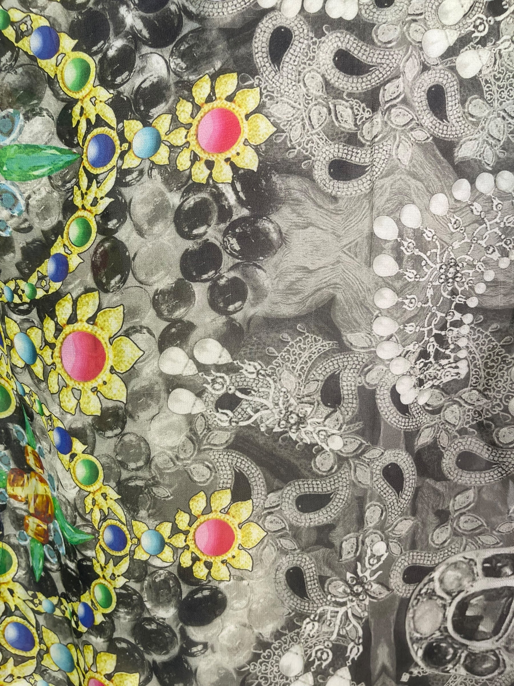 PRG8345 Sheer Wabi Sabi Pure Silk Side Slit Top