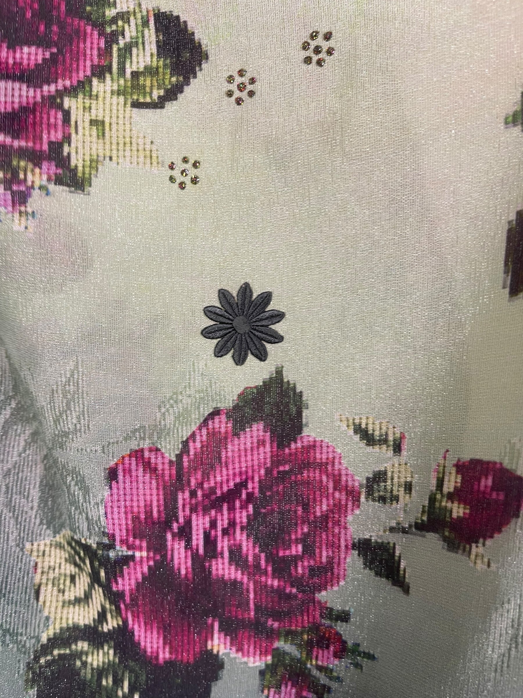 PREVIEW PRC8745 Avatar Pure Silk Long Tunic with Side Ties by MARCH2026 – Handmade ethical Side Tie Tunic from sariKNOTsari using upcycled silk. Designed in Canada for travel and slow fashion, loved from Toronto to LA to Sydney.