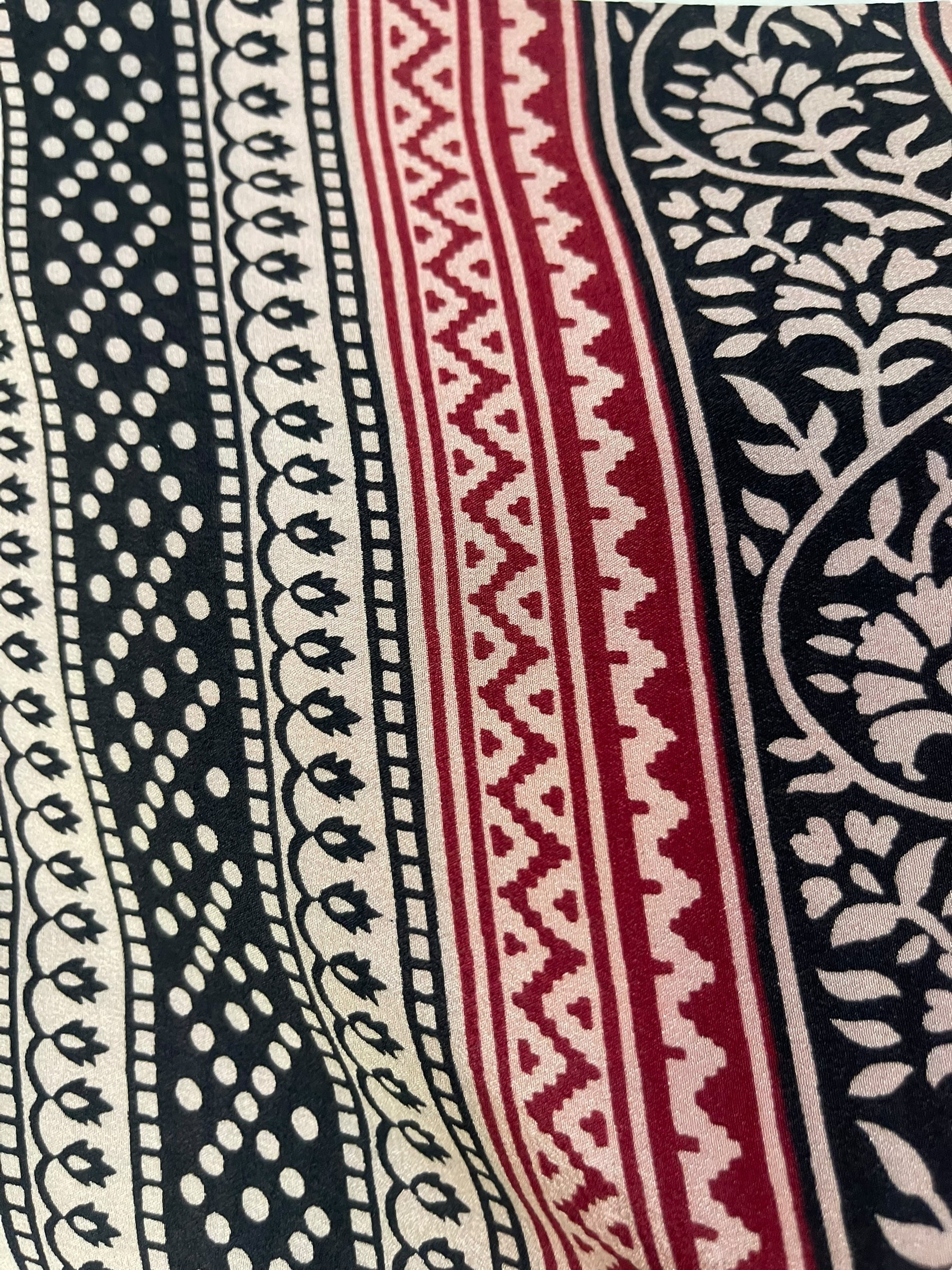 PRC6975 Avatar Pure Silk Boxy Top