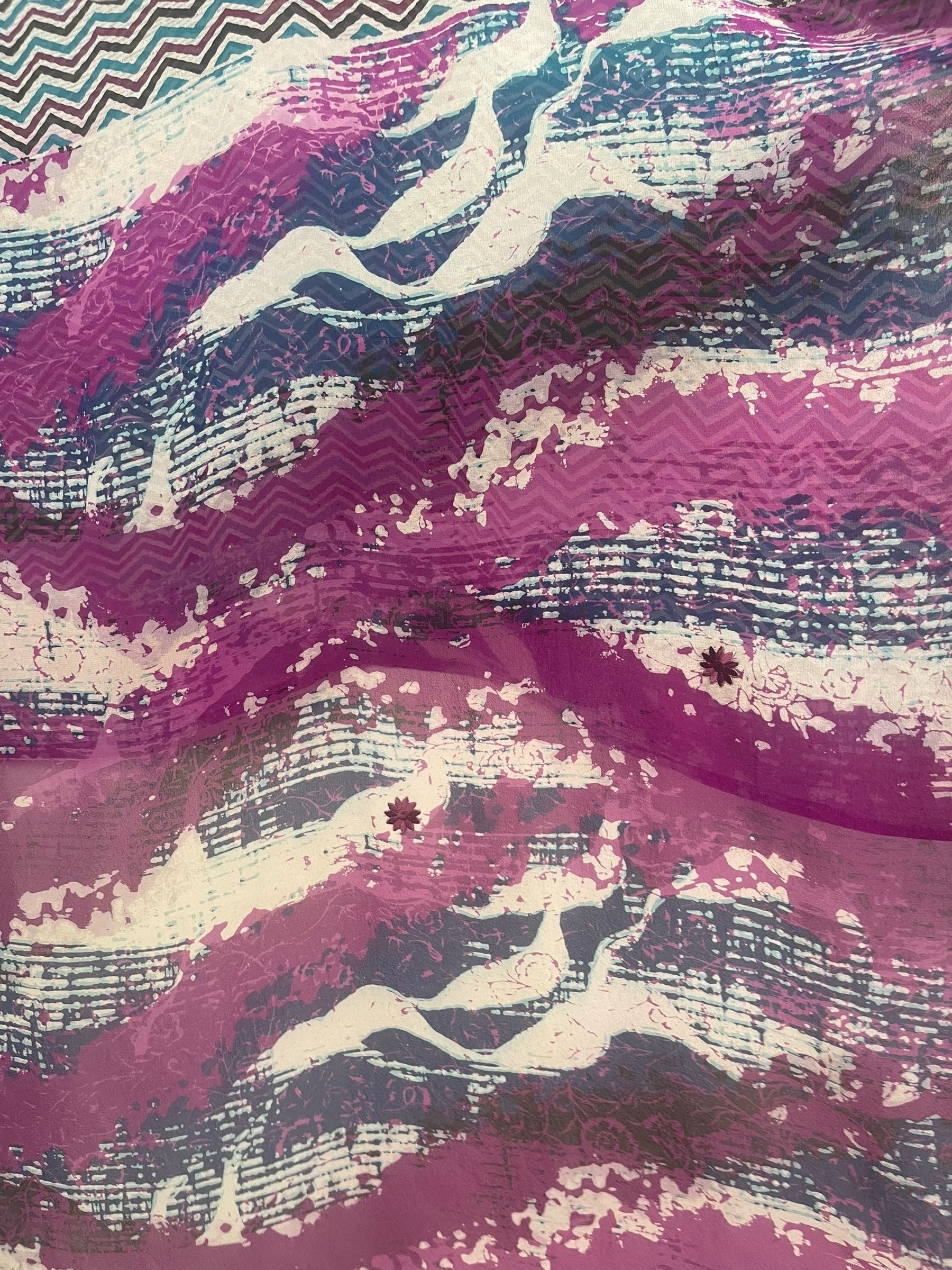 PRG7880 Sheer Avatar Pure Silk Hi Lo Top