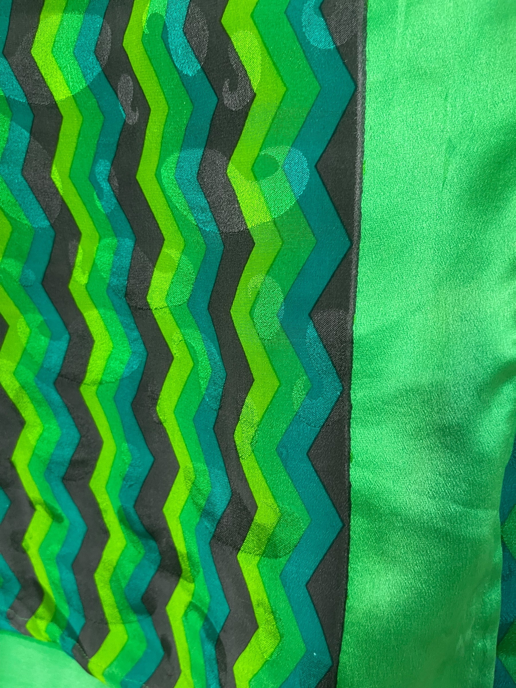 PREVIEW PRC8157 Avatar Pure Silk Versatile Vest