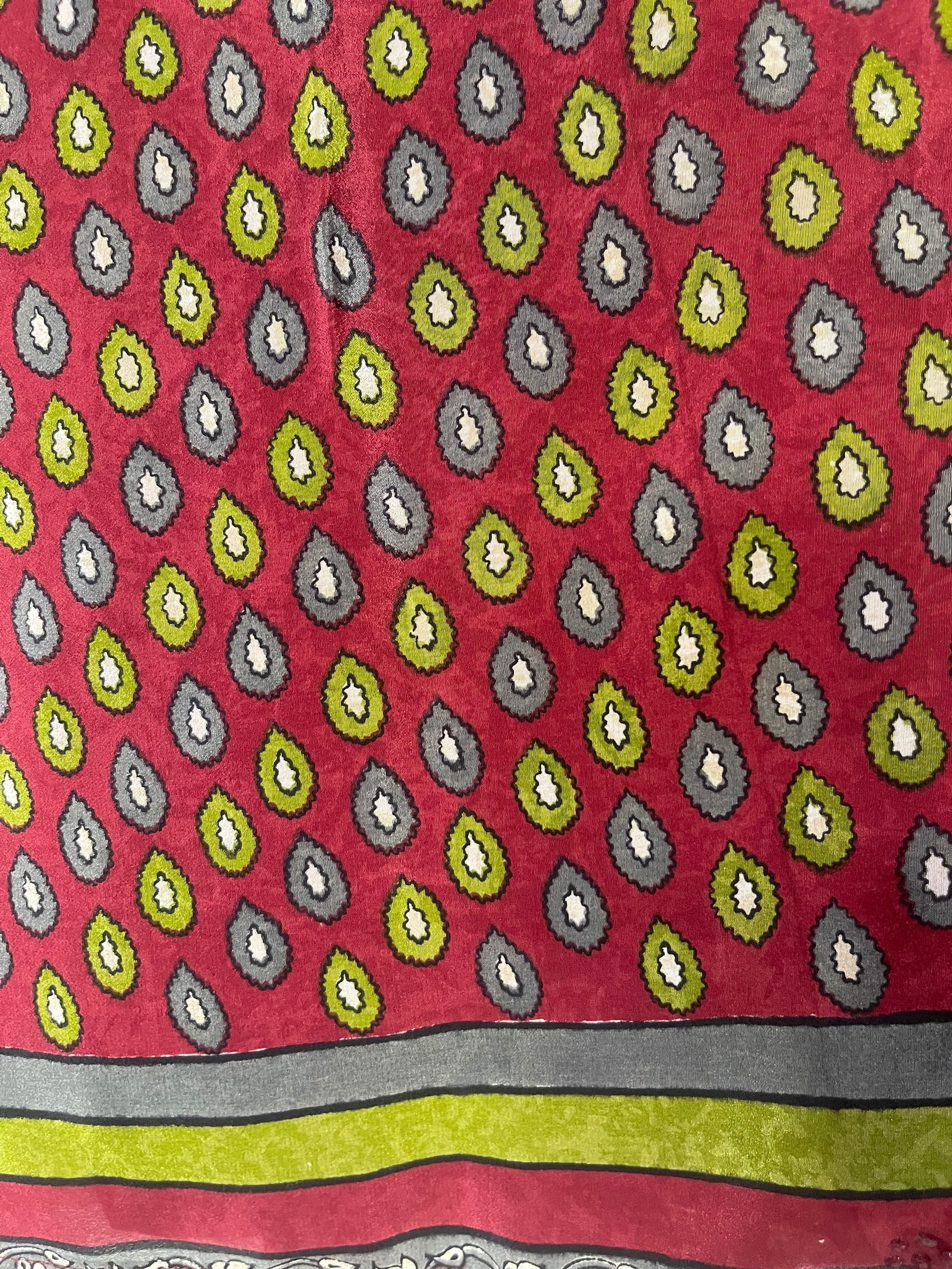 PRC8394 Avatar Pure Silk Versatile Vest