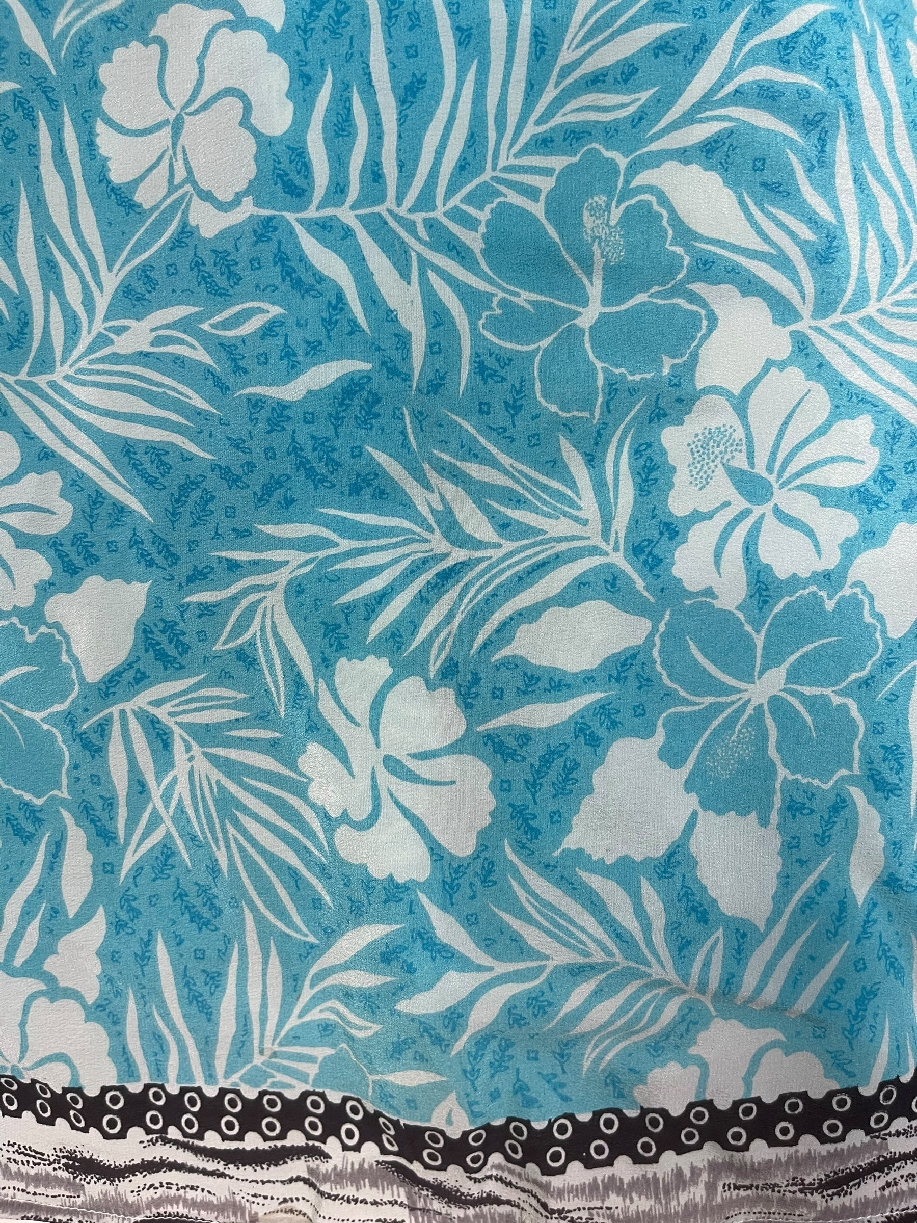 MISSING FABRIC VIDEO PREVIEW PRC8396 Avatar Pure Silk Versatile Vest