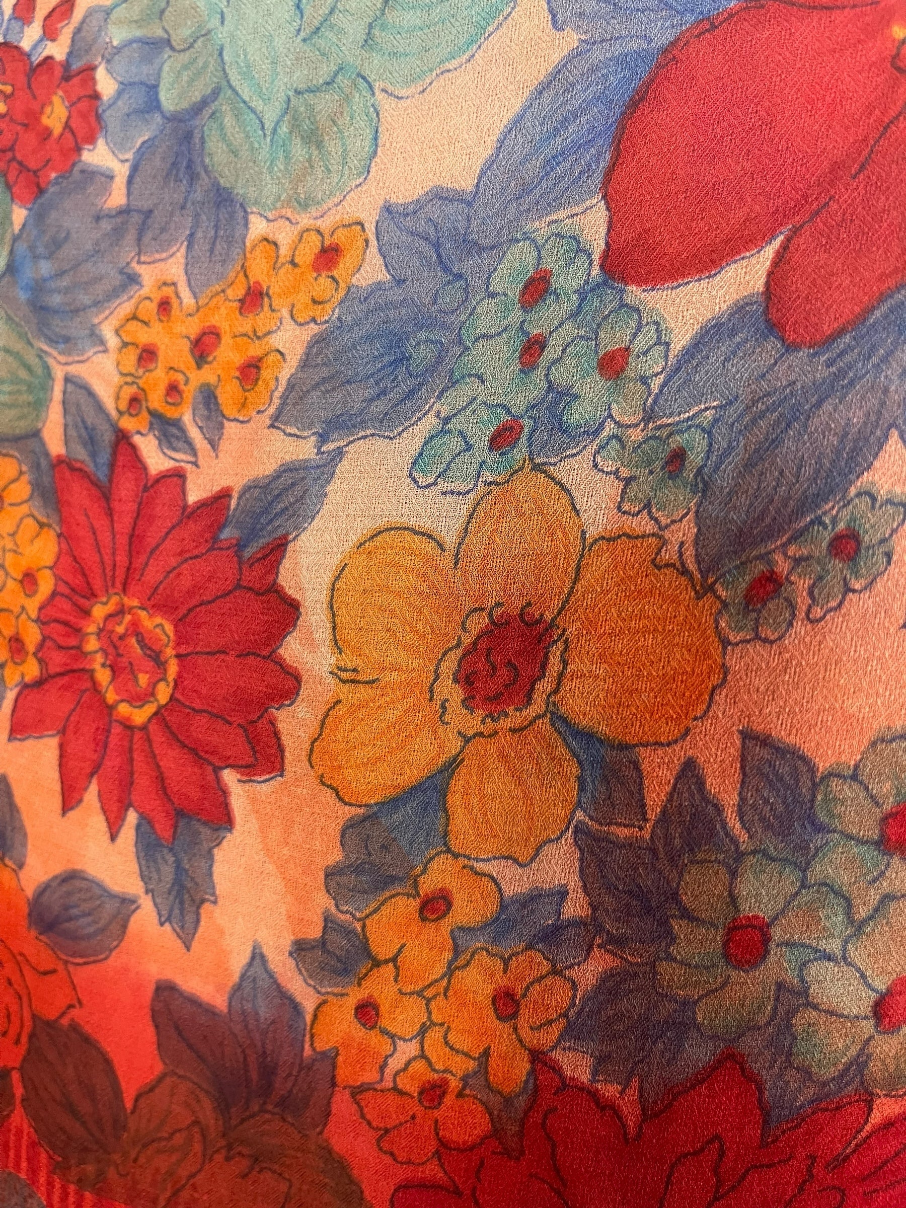 PRG8533 Sheer Wabi Sabi Pure Silk Hi Lo Top