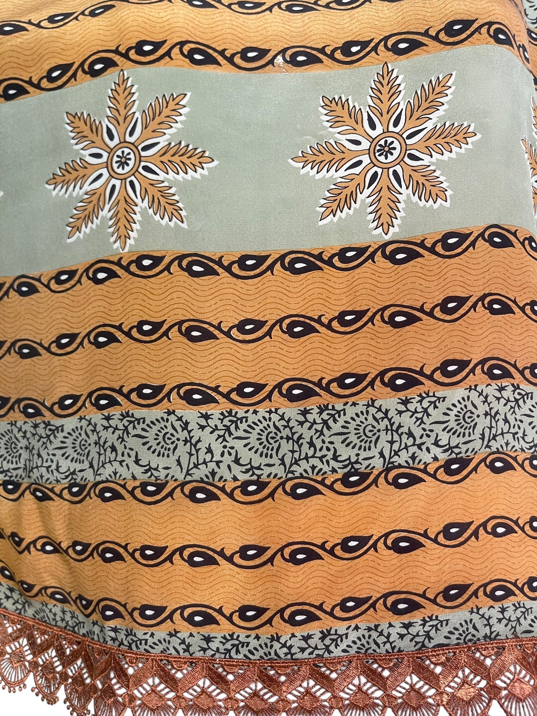 PRC5383 Avatar Pure Silk Side Slit Top