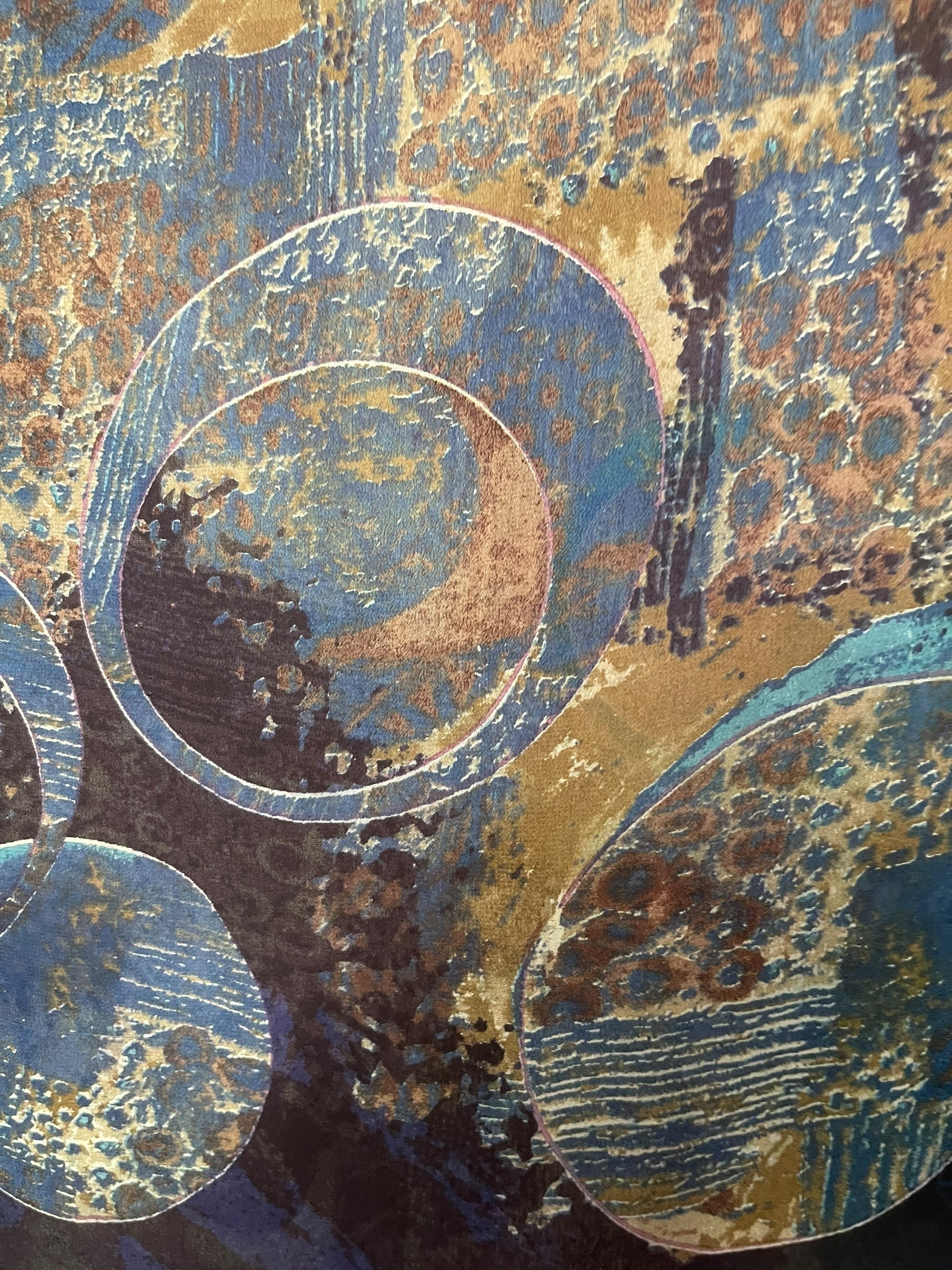 PRG8532 Sheer Wabi Sabi Pure Silk Hi Lo Top