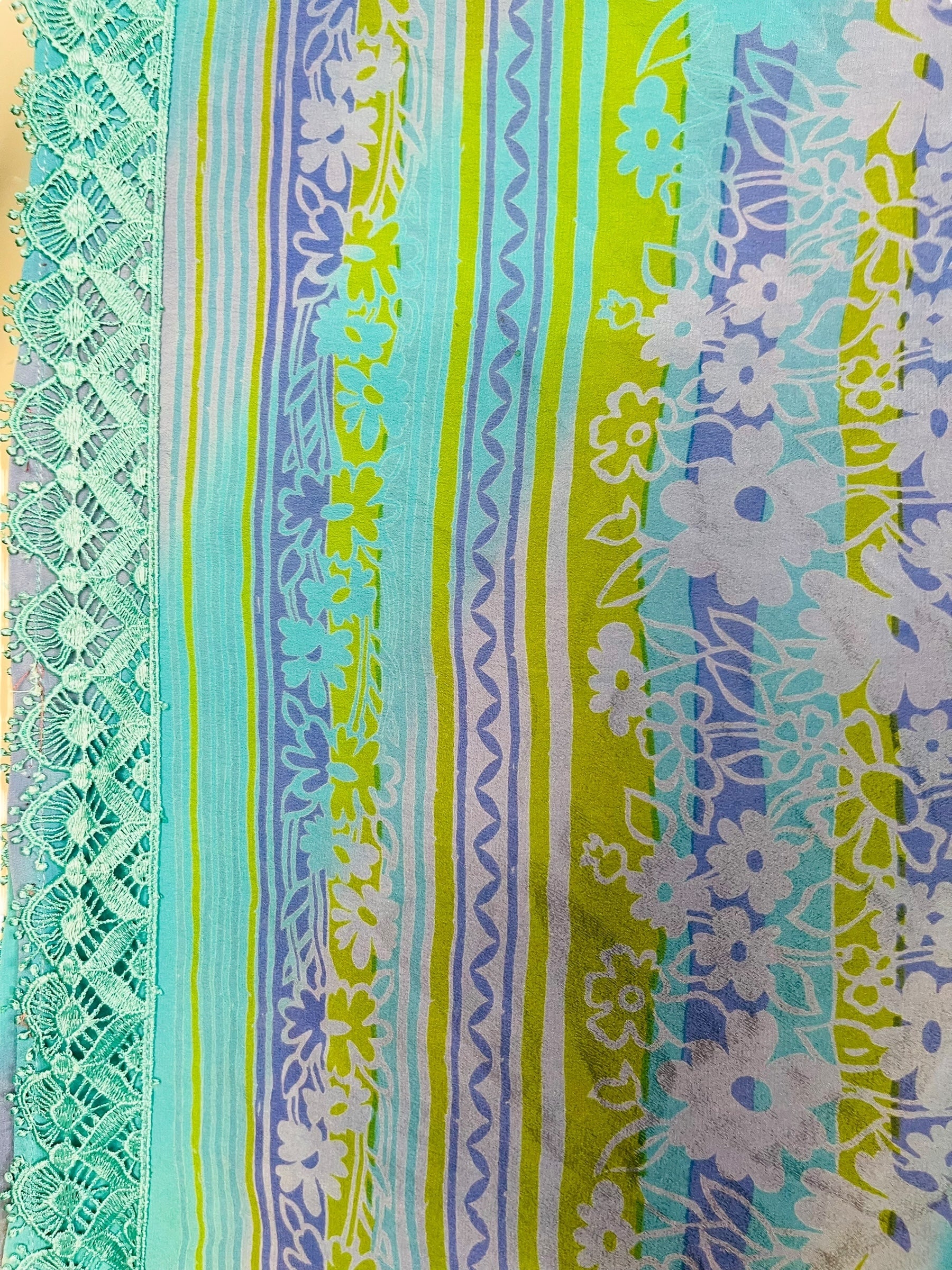 PRC7519 Avatar Pure Silk Capelet Poncho