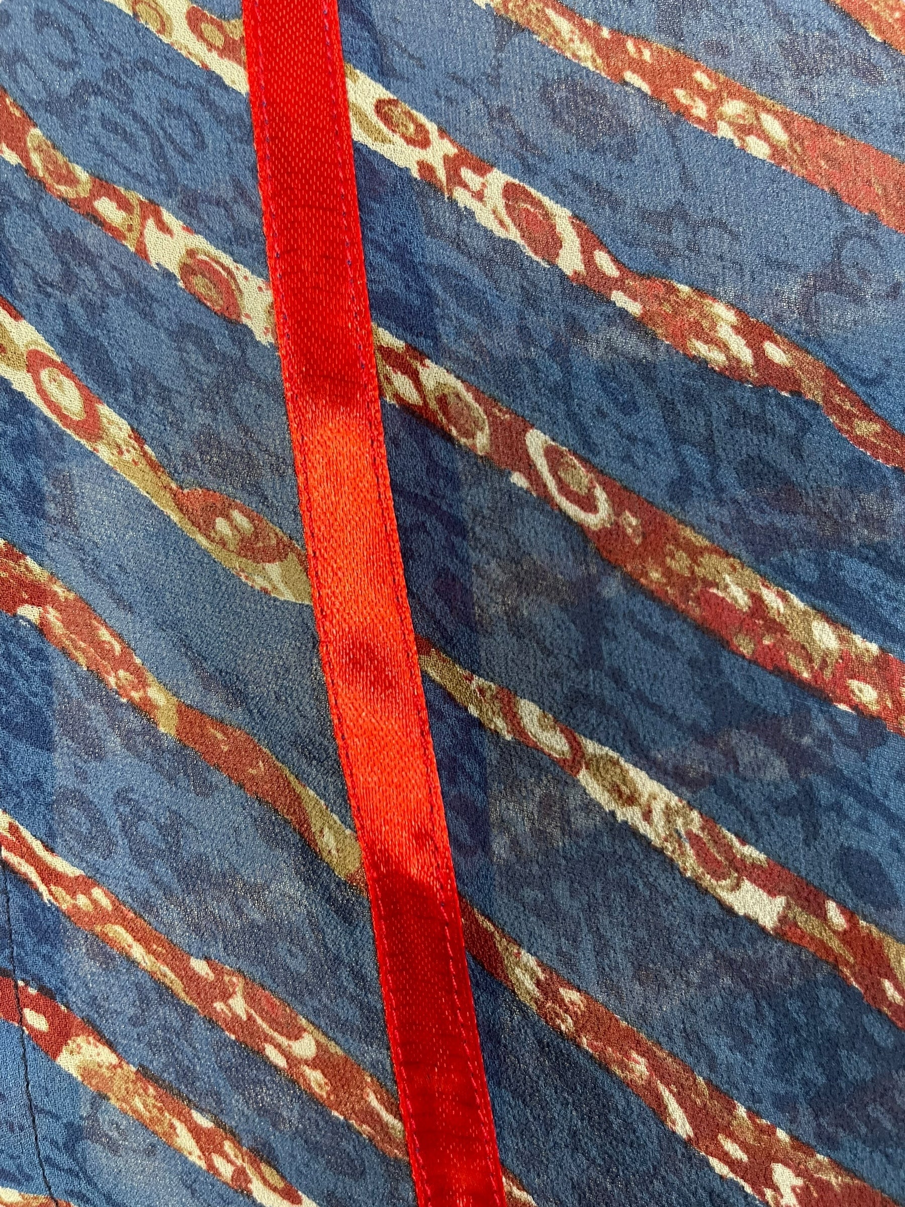 PRG6412 Sheer Wabi Sabi Pure Silk Side Slit Top