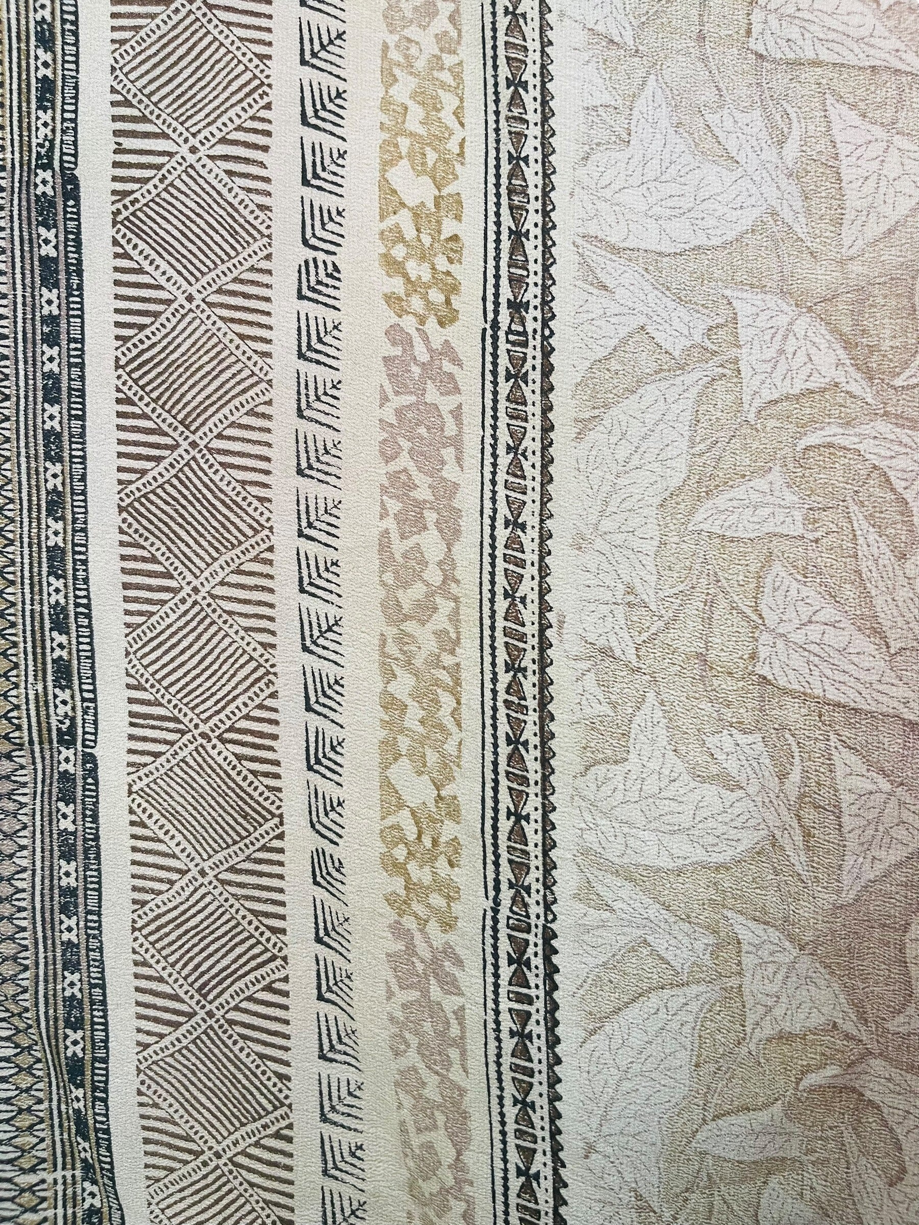 PRC7703 Avatar Pure Silk Capelet Poncho