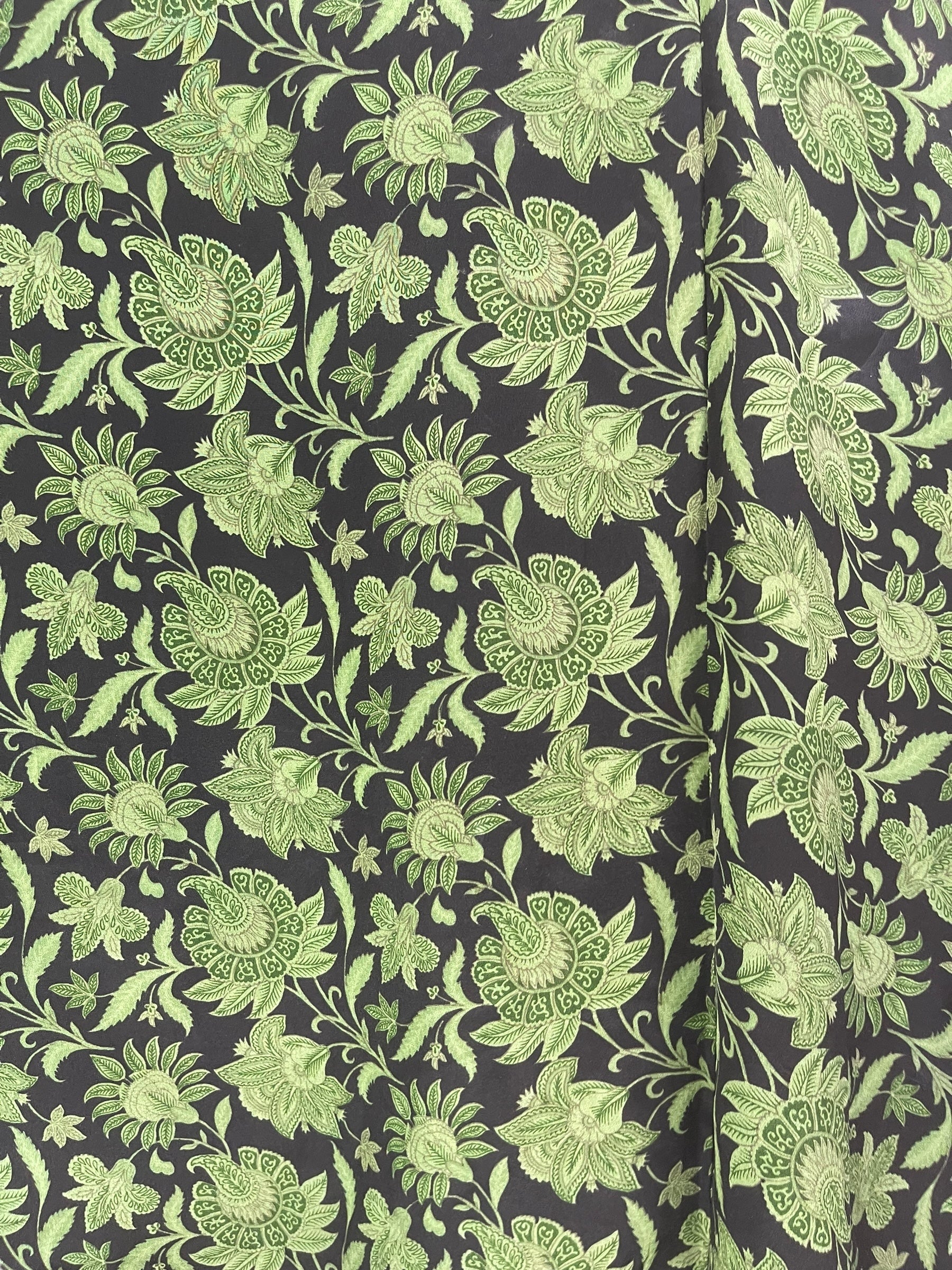 PRC8086 Avatar Pure Silk Cardigan