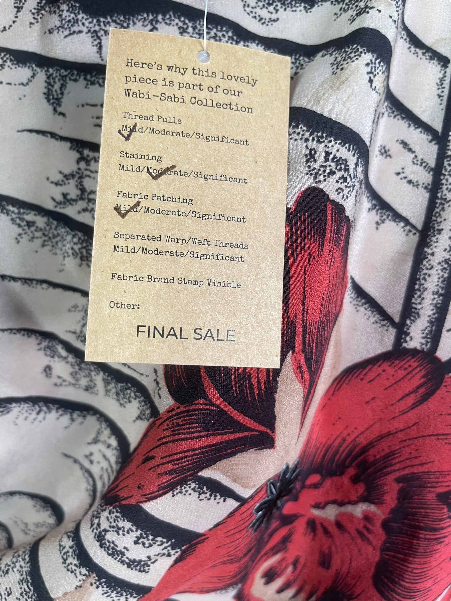 PREVIEW PRC7505 Pure Silk Wabi Sabi Capelet Poncho by DECEMBER2025 – Handmade ethical Poncho from sariKNOTsari using upcycled silk. Designed in Canada for travel and slow fashion, loved from Toronto to LA to Sydney.