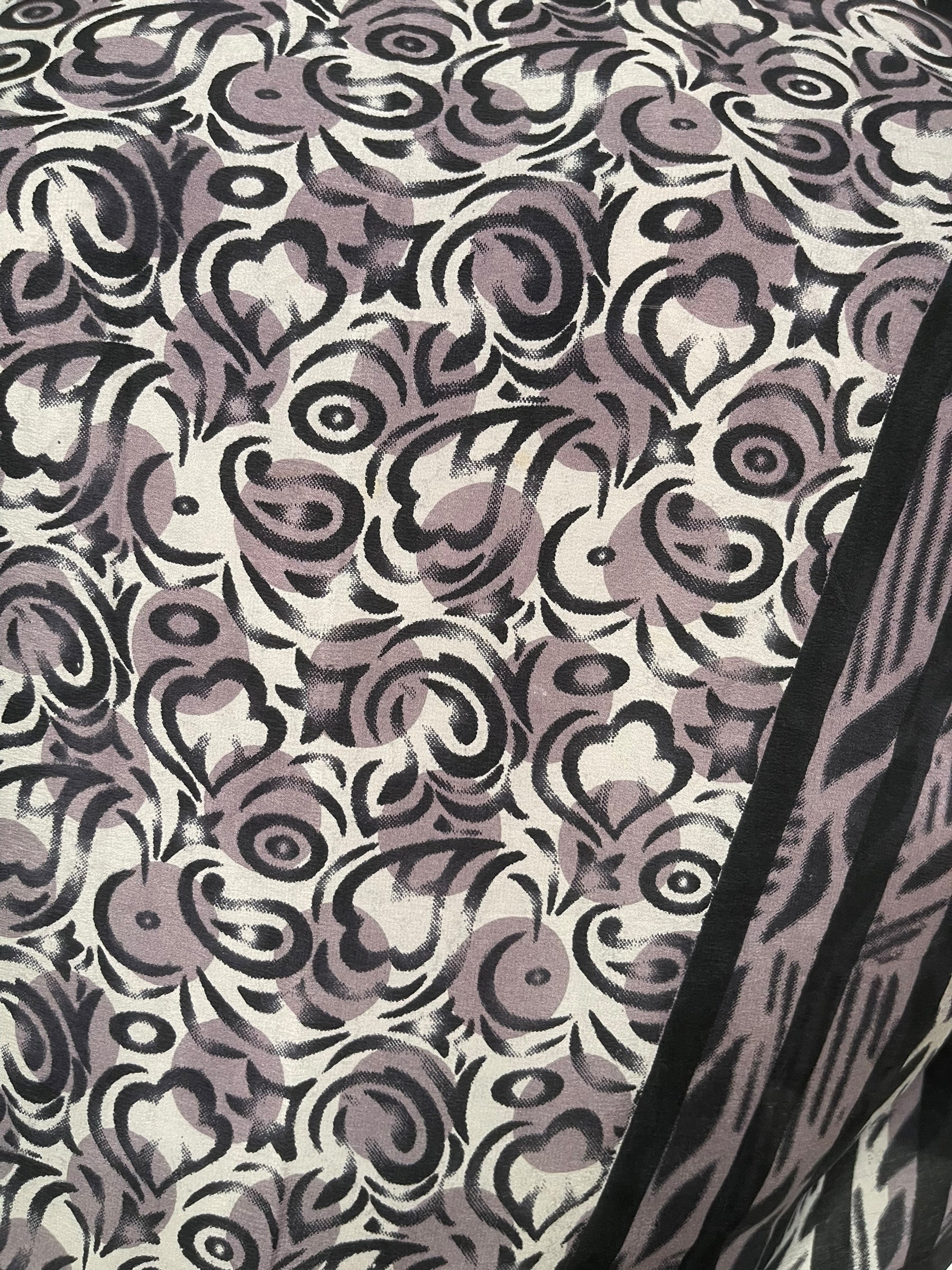 PRC8000B Avatar Pure Silk Boxy Top by DECEMBER2025 – Handmade ethical Boxy Top from sariKNOTsari using upcycled silk. Designed in Canada for travel and slow fashion, loved from Toronto to LA to Sydney.