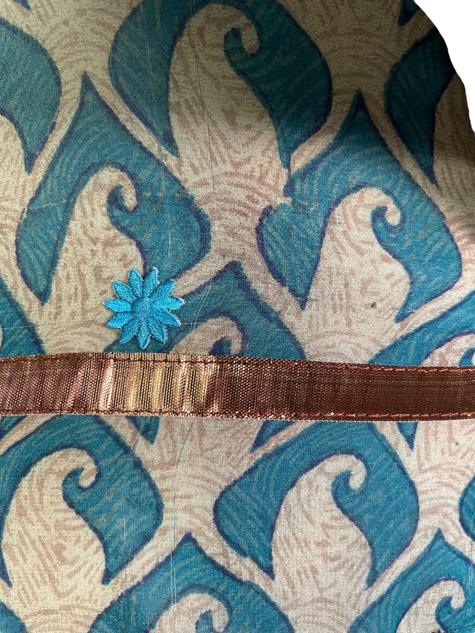 PRG7260 Sheer Wabi Sabi Pure Silk Capelet Poncho