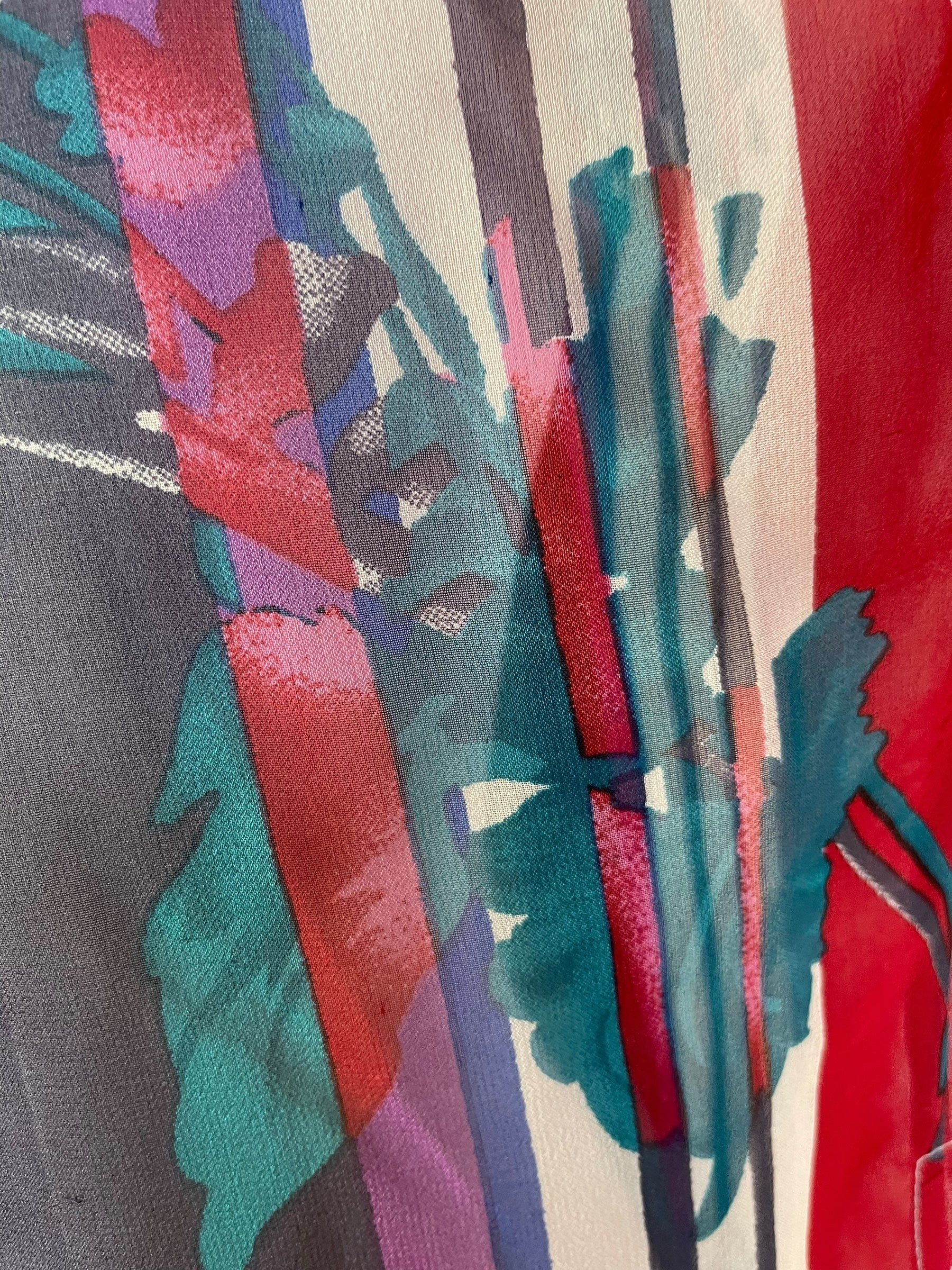 LADY LUCK PRG6602 Sheer Avatar Pure Silk Side Slit Top