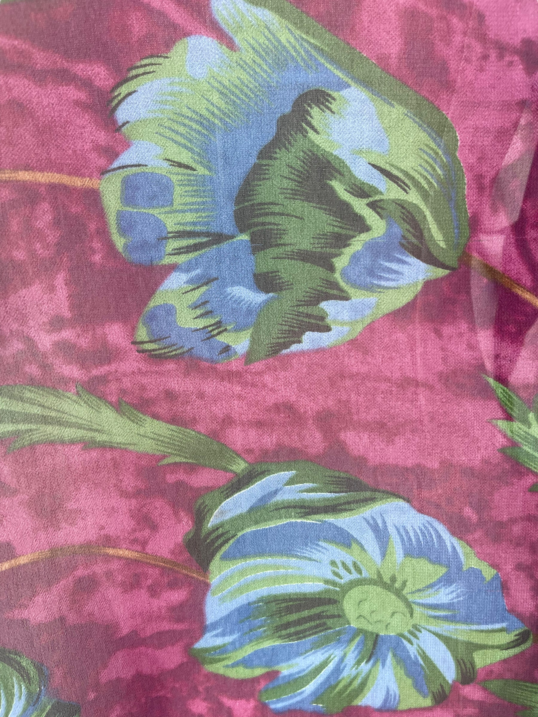 REVOLUTIONHER PRG4340 Sheer Avatar Pure Silk Side Slit Top